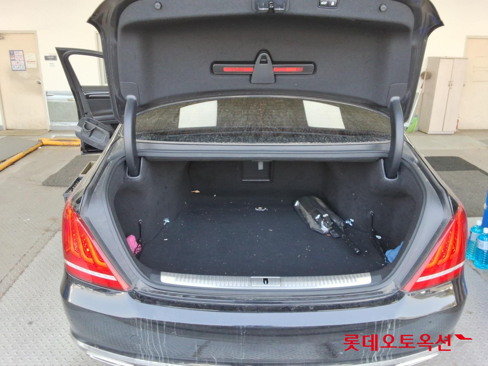 Genesis EQ900 - 9