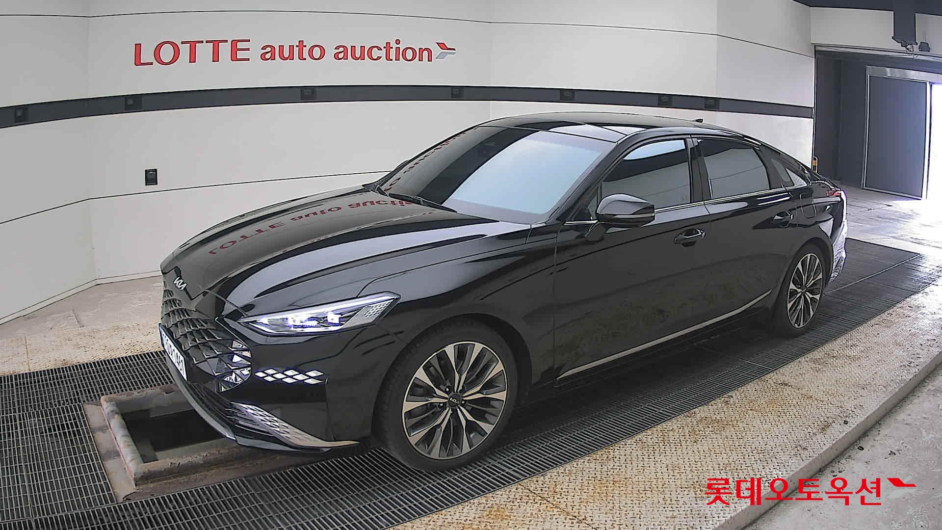 كيا K8 2023 - صورة 11