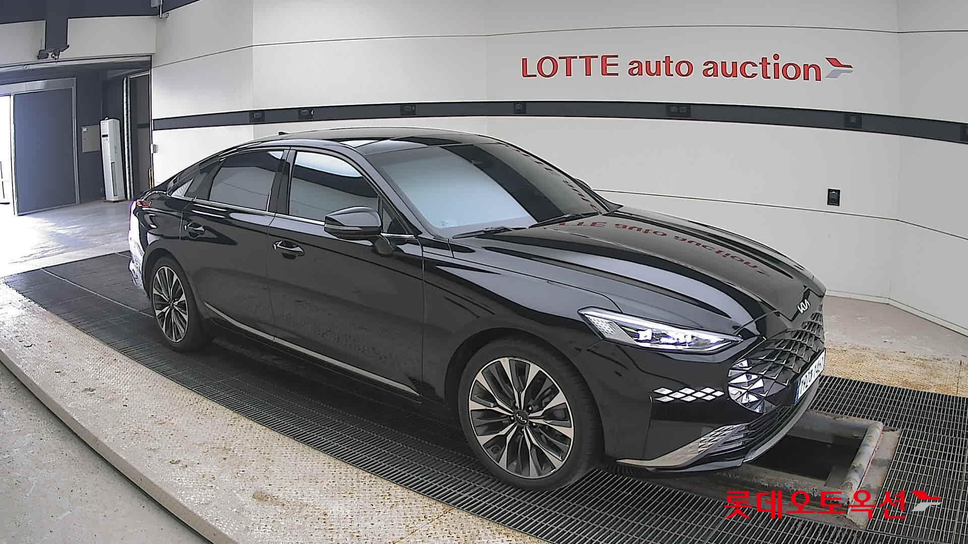 كيا K8 2023 - صورة 23