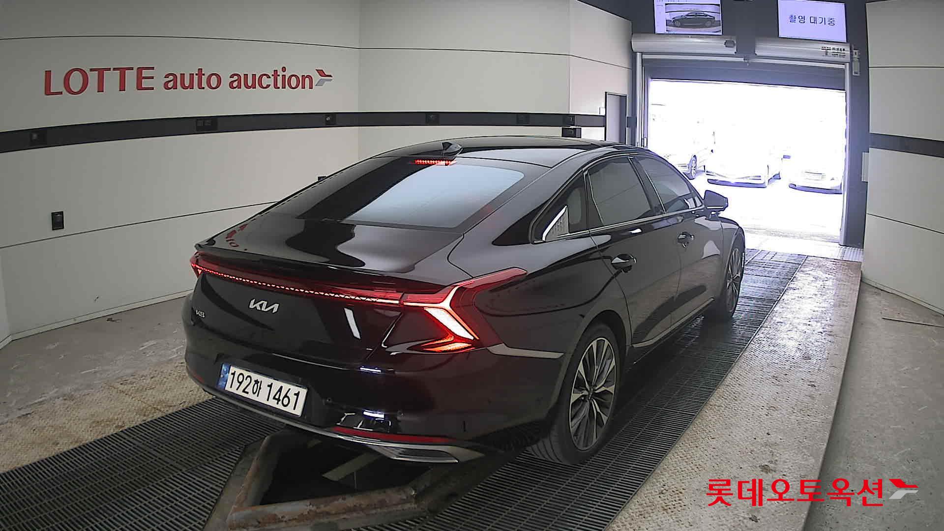 كيا K8 2023 - صورة 18