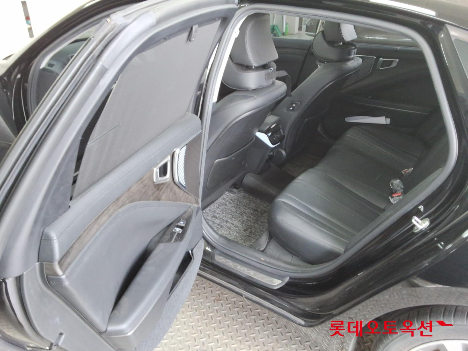 كيا K8 2023 - صورة 37