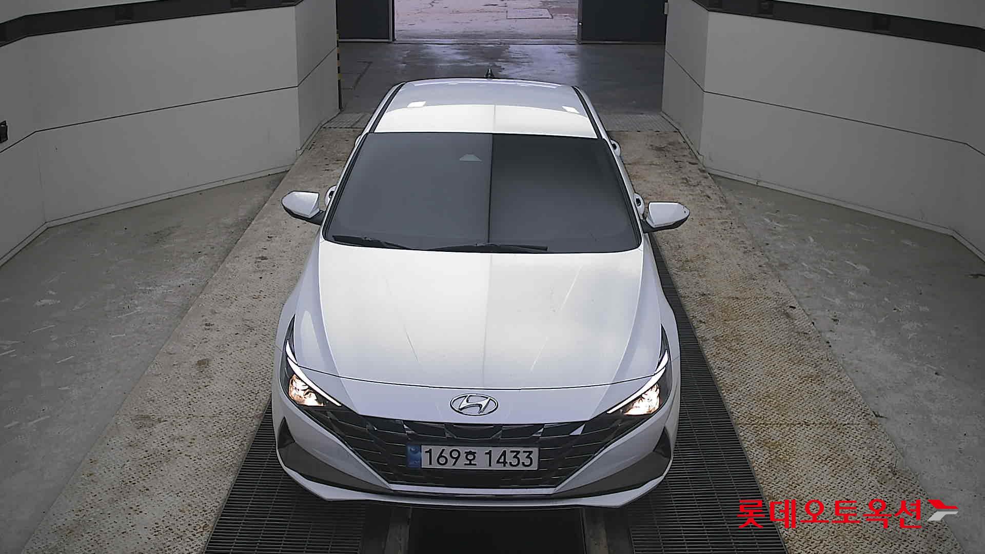 هيونداي إلانترا