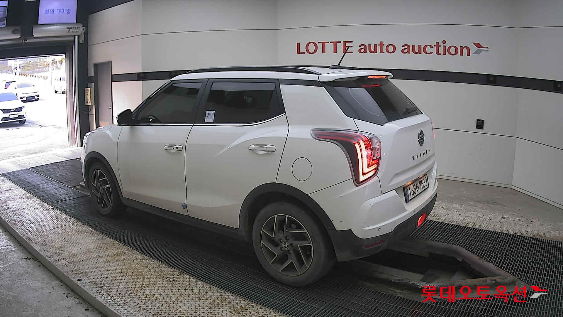 KG Mobility Tivoli 2022 - Image 15