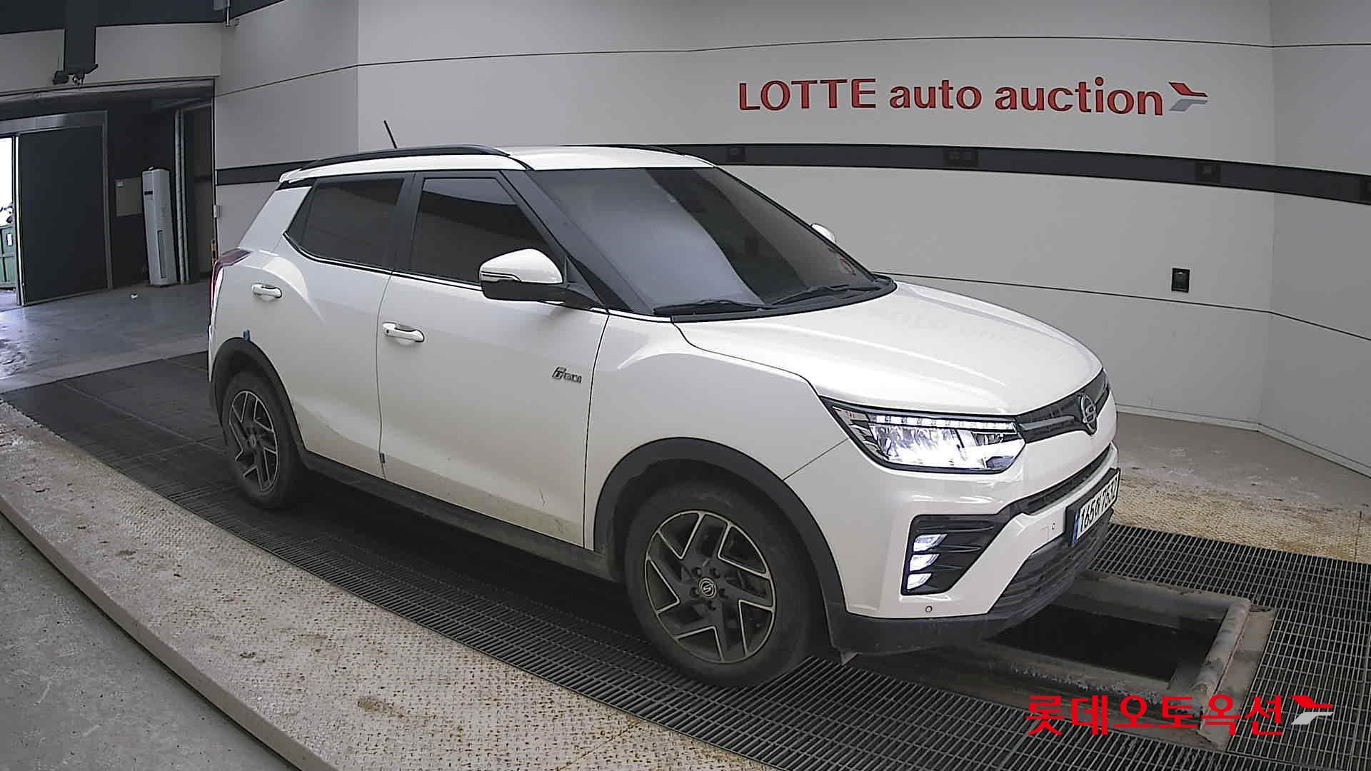 KG Mobility Tivoli 2022 - Image 23