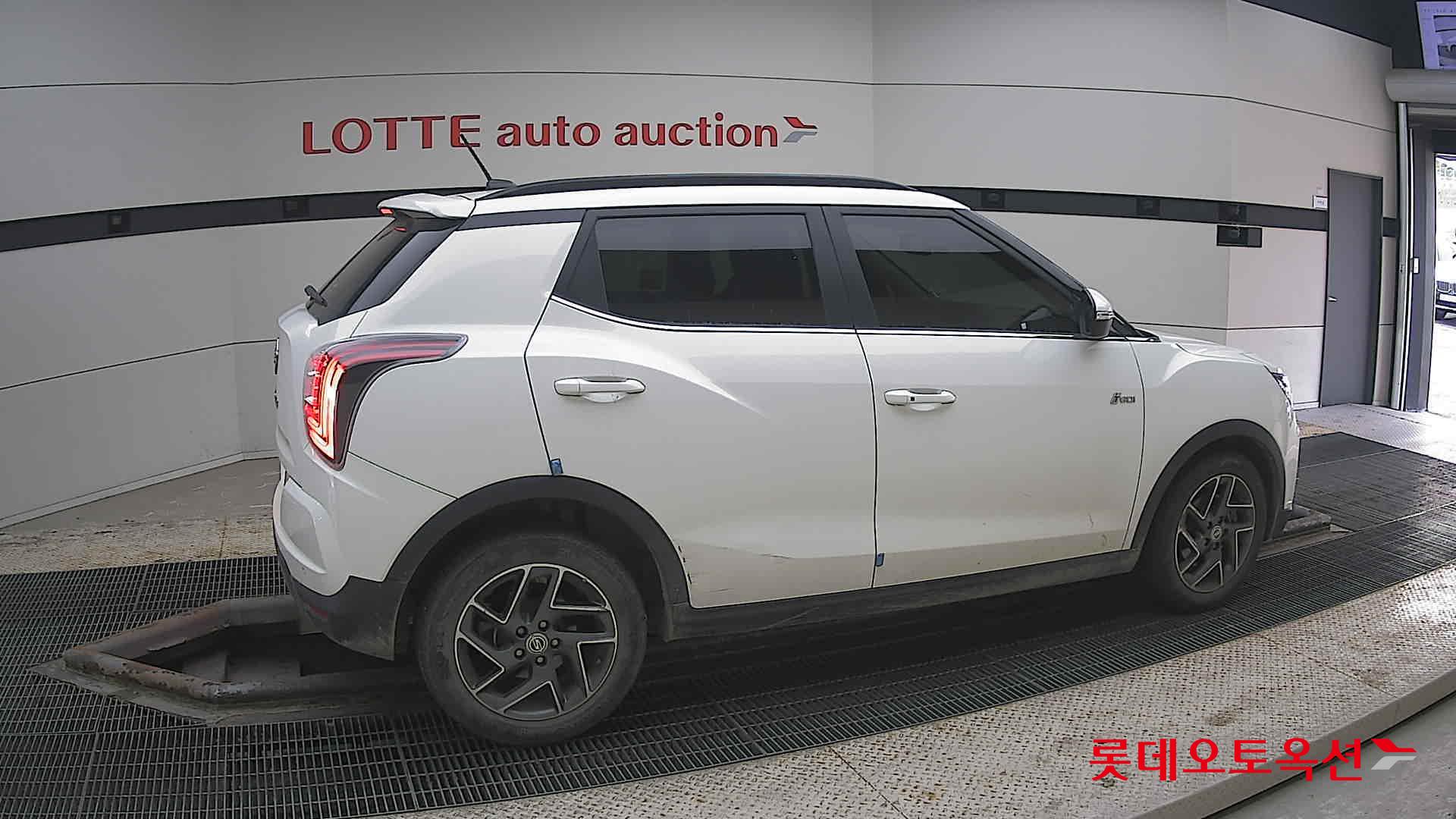 KG Mobility Tivoli 2022 - Image 20