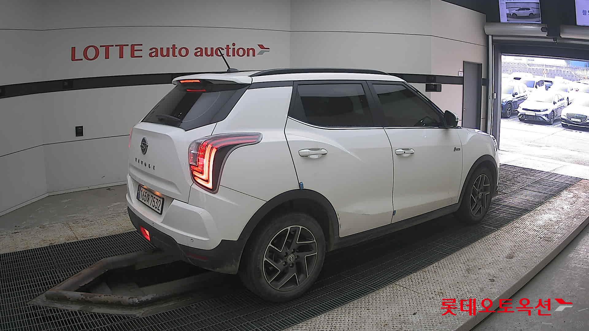 KG Mobility Tivoli 2022 - Image 19