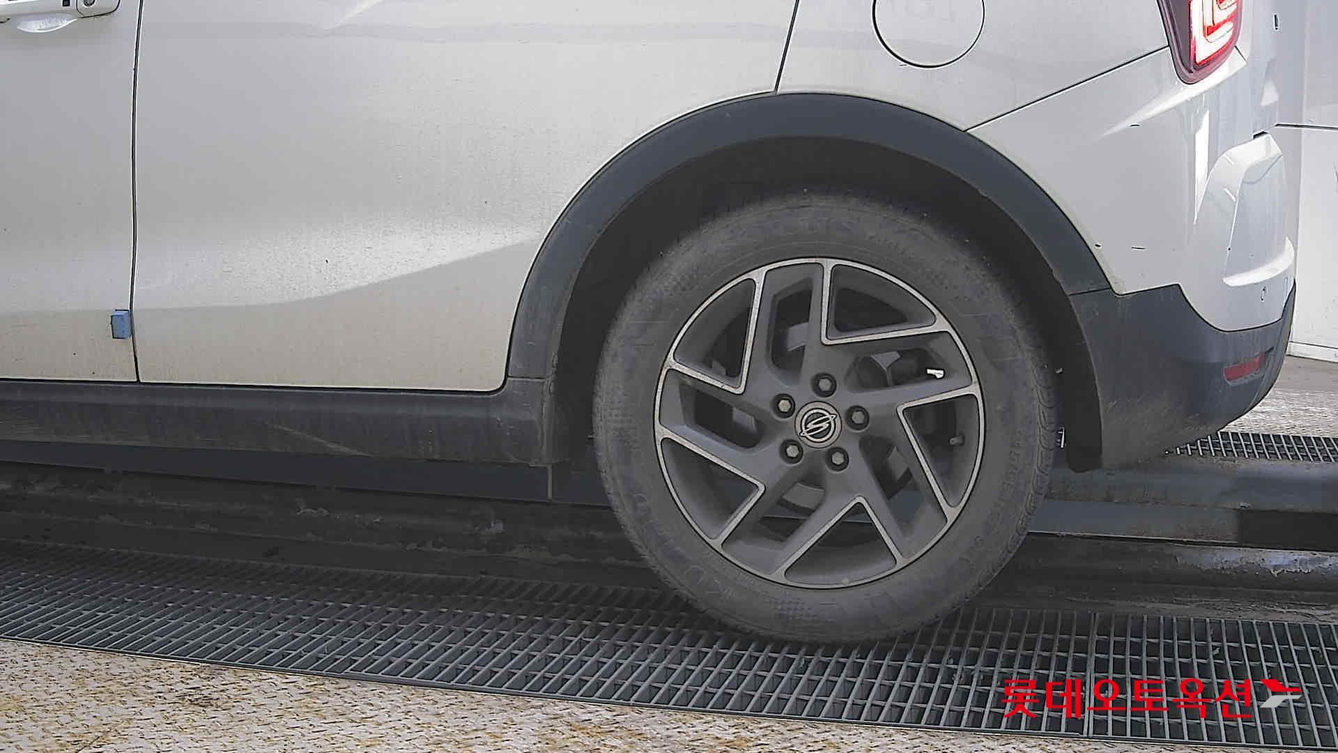 KG Mobility Tivoli 2022 - Image 26