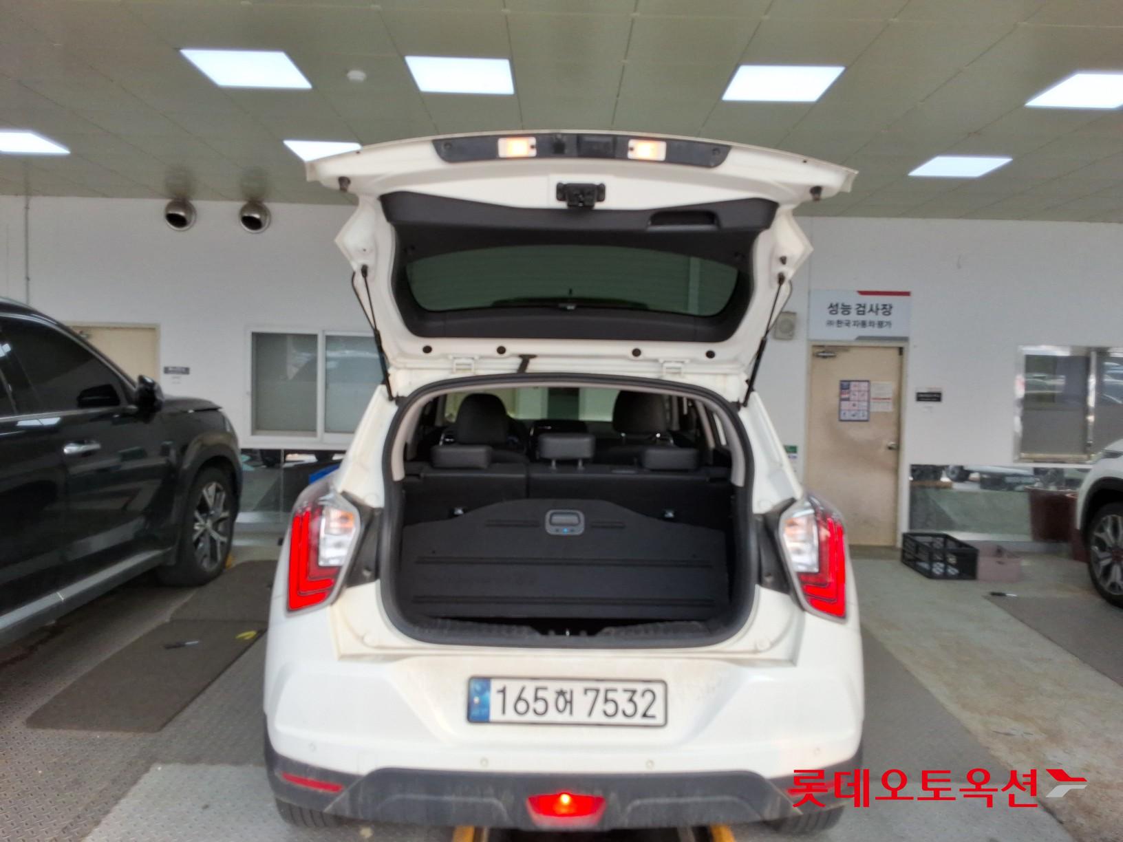 KG Mobility Tivoli 2022 - Image 9