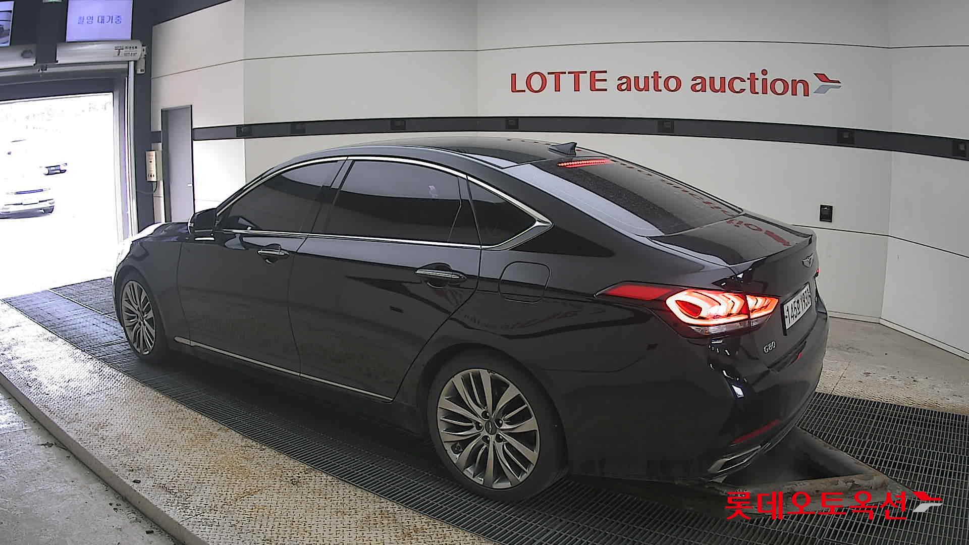 Genesis G80 2020 - Image 15