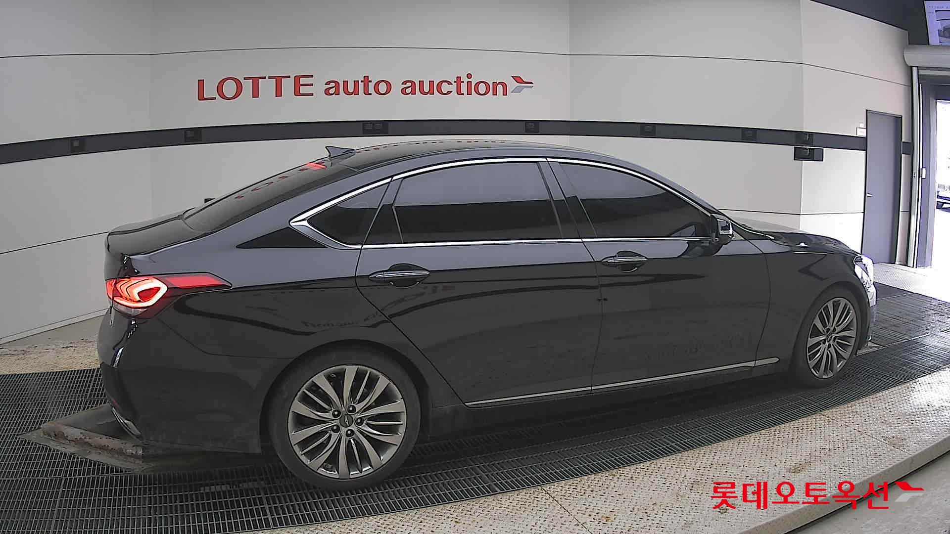 Genesis G80 2020 - Image 20