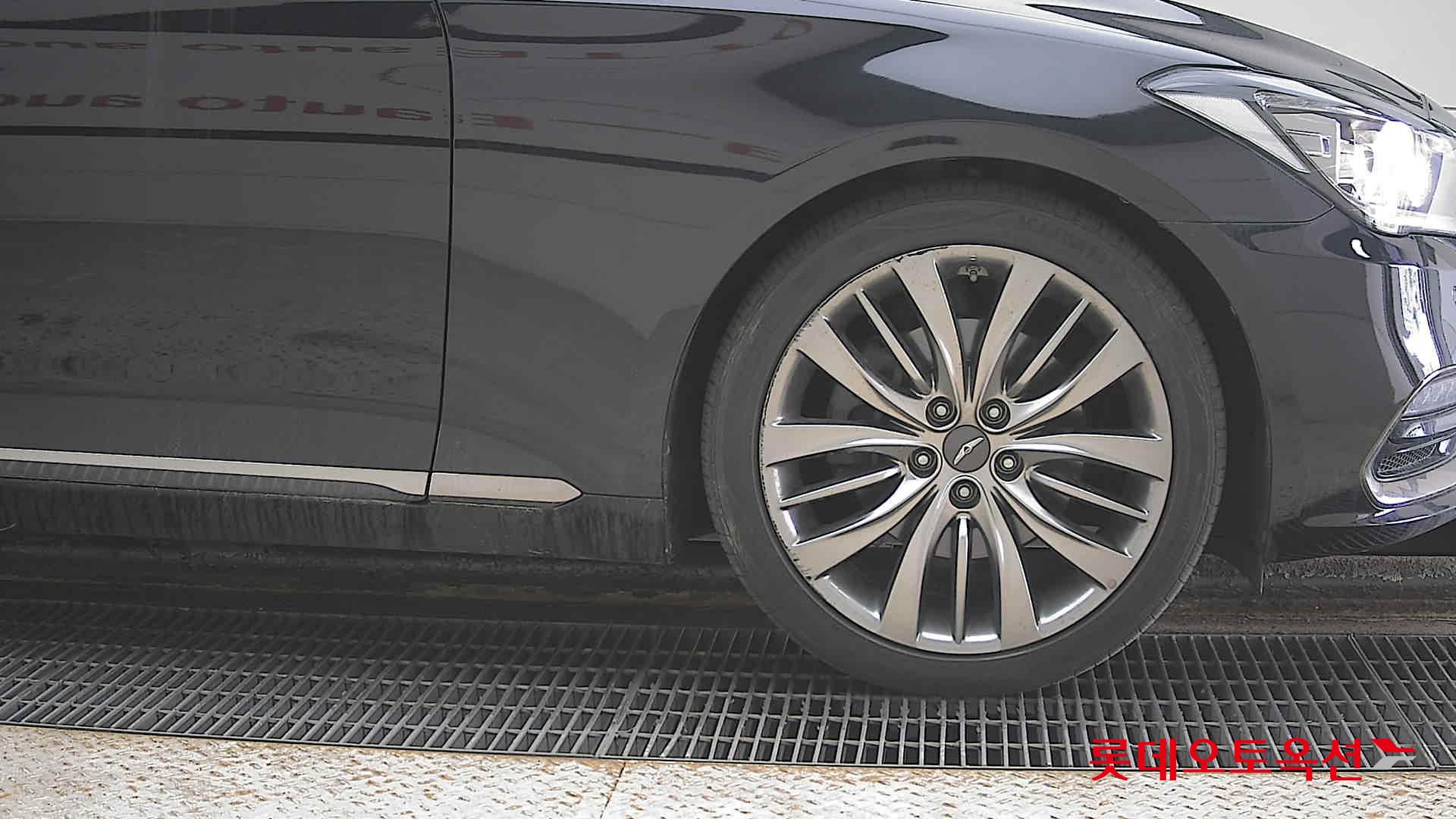 Genesis G80 2020 - Image 27