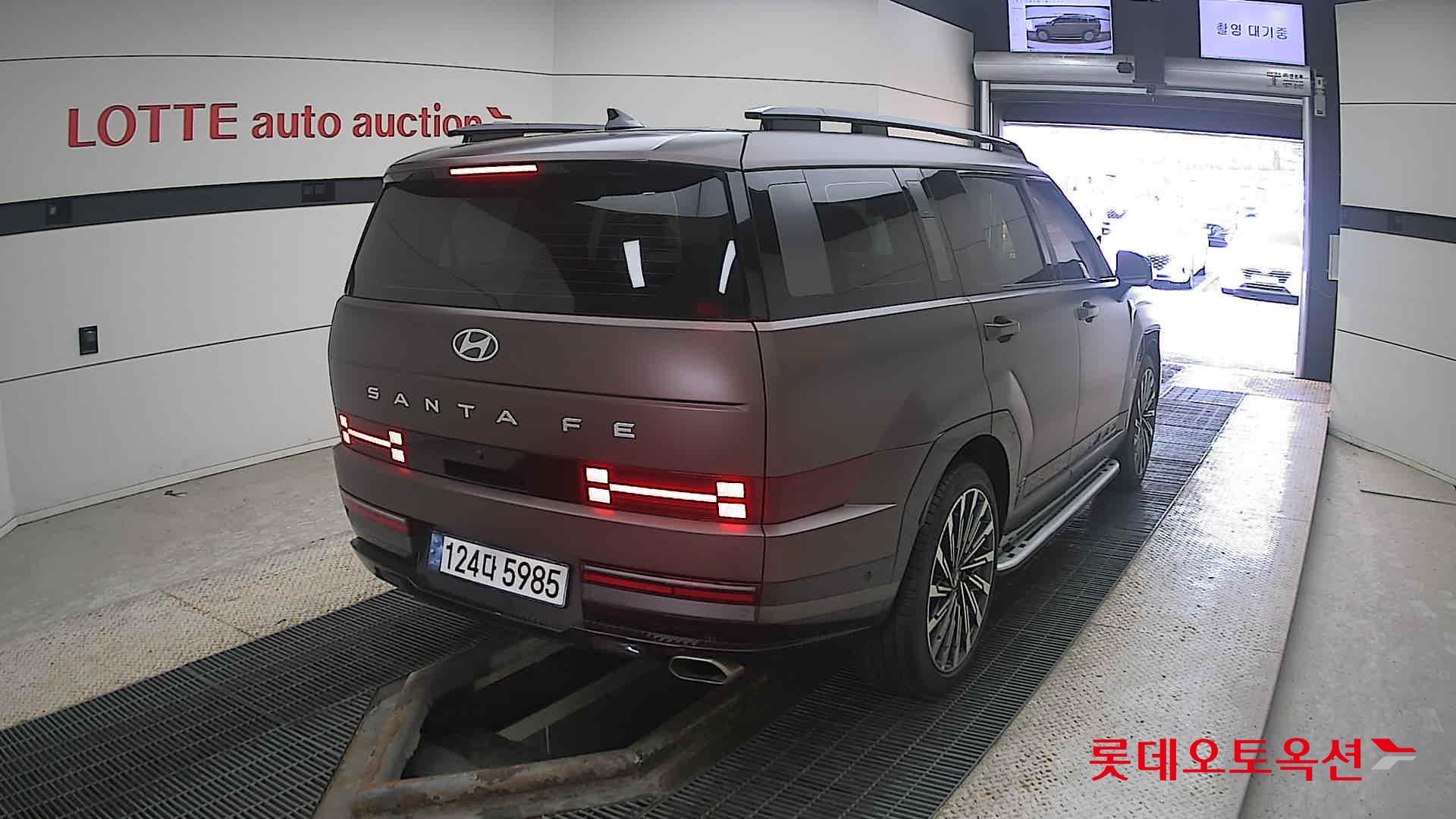 هيونداي سانتافي 2024 - صورة 18