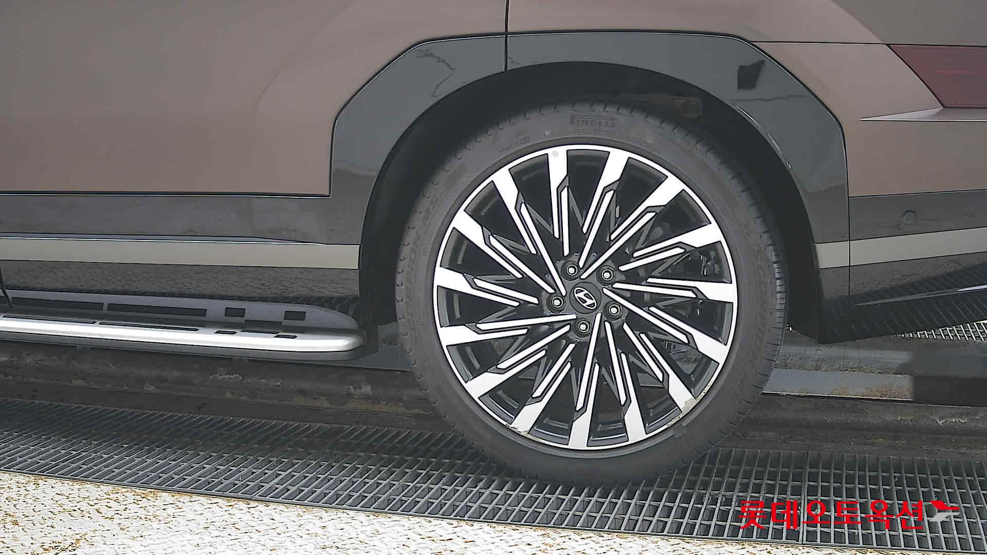 هيونداي سانتافي 2024 - صورة 26