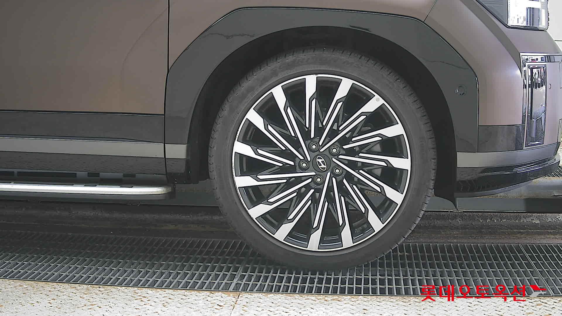 هيونداي سانتافي 2024 - صورة 27