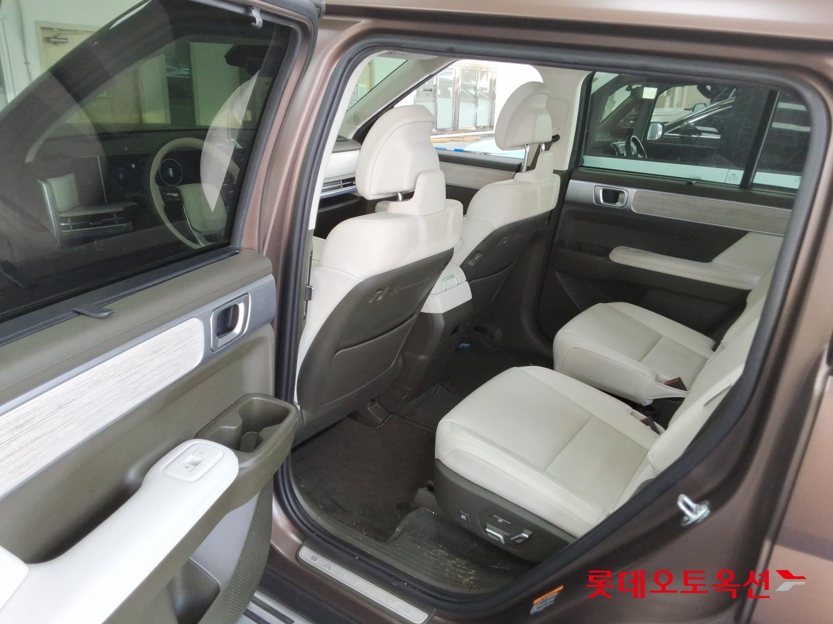 هيونداي سانتافي 2024 - صورة 37