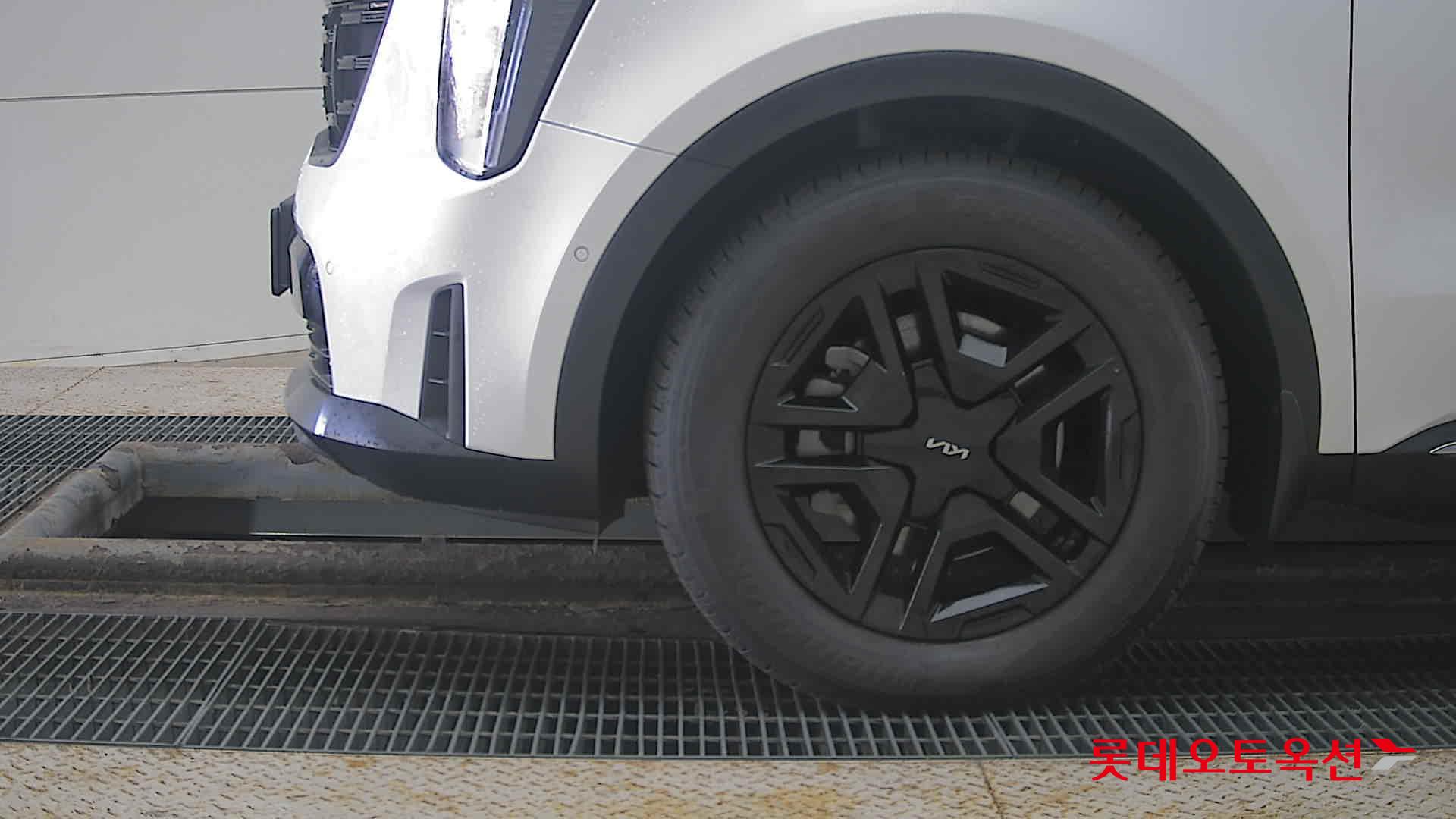 Kia Sorento 2024 - Image 25