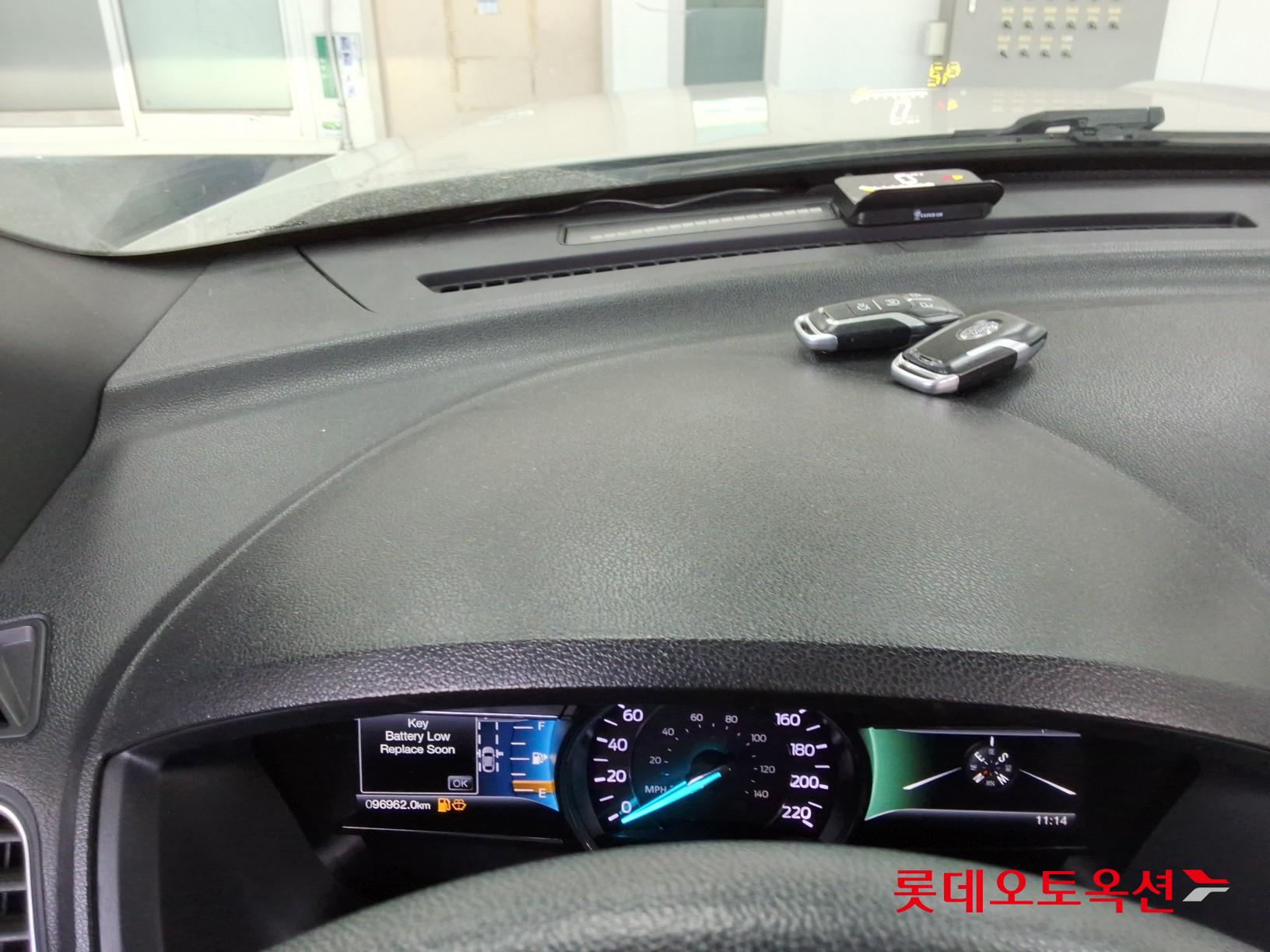 2017 - Ford EXPLORER