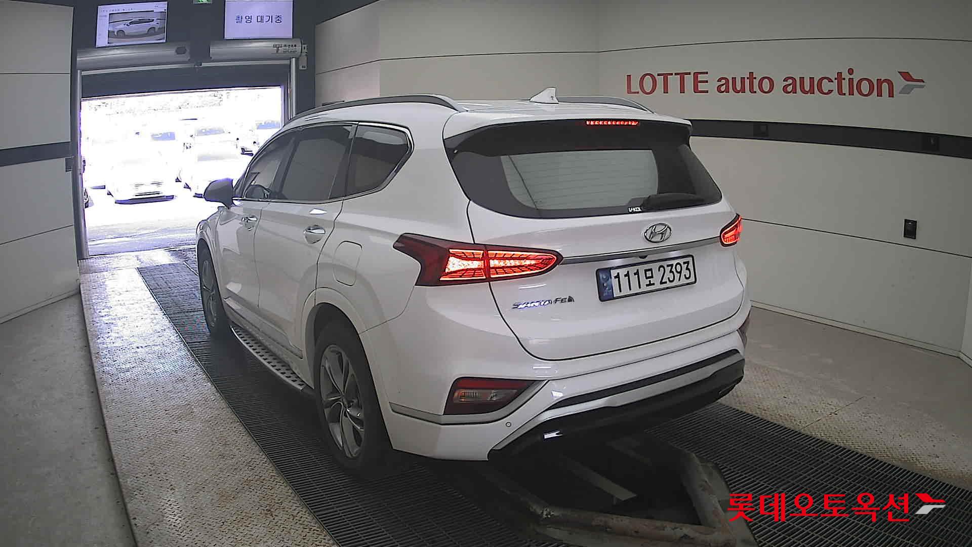 هيونداي سانتافي 2020 - صورة 16