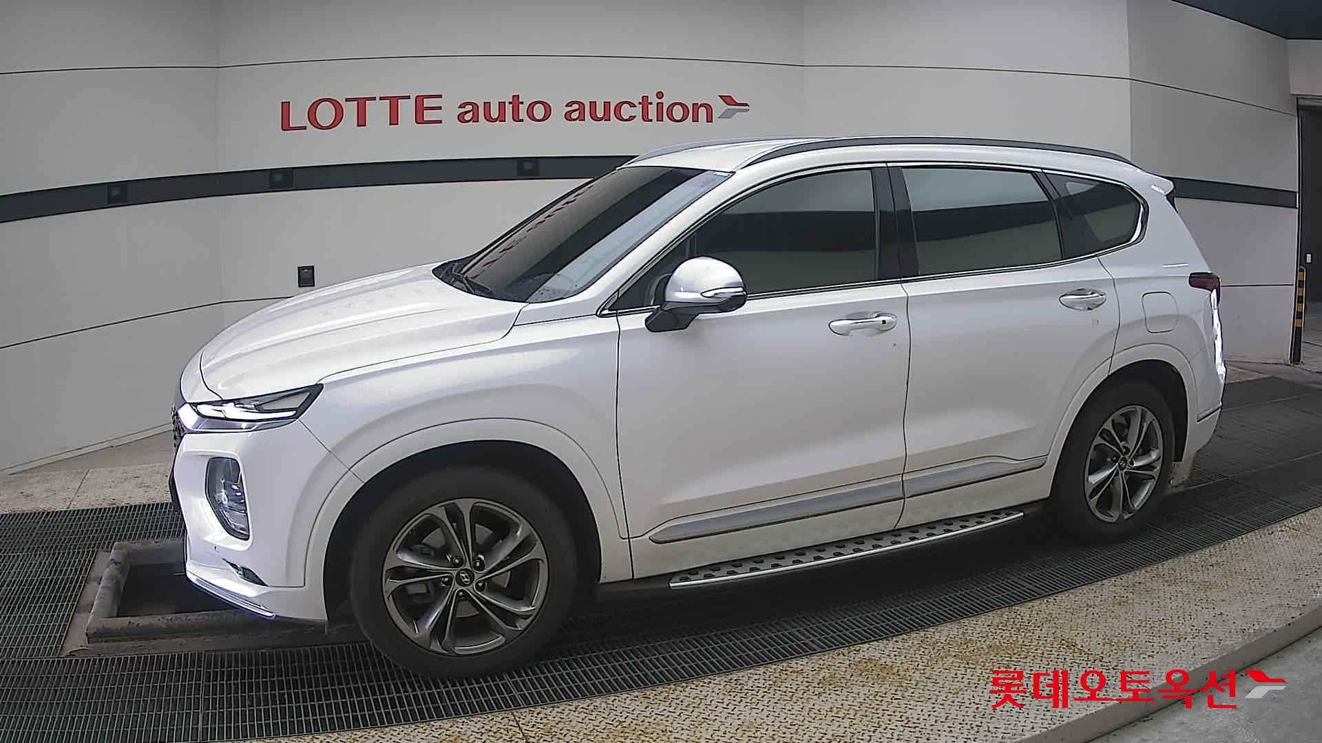 هيونداي سانتافي 2020 - صورة 12