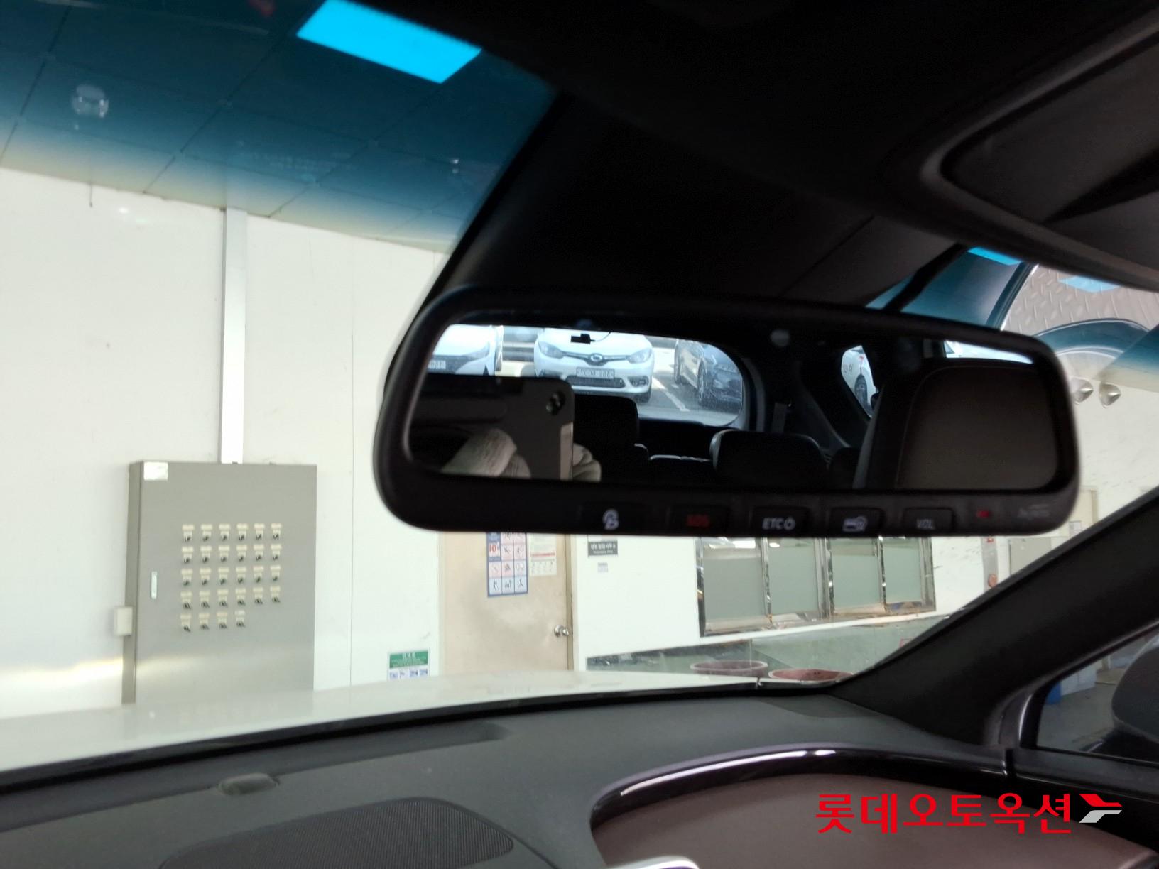 هيونداي سانتافي 2020 - صورة 33