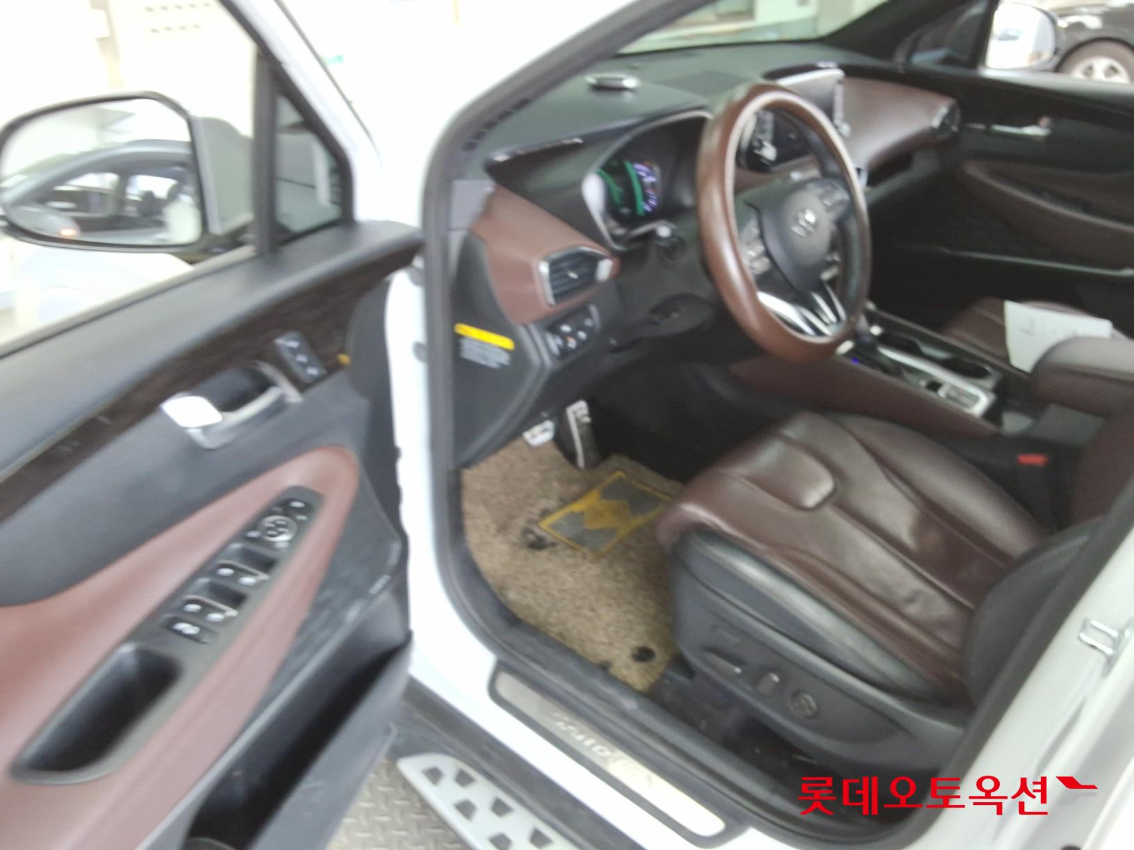 هيونداي سانتافي 2020 - صورة 36