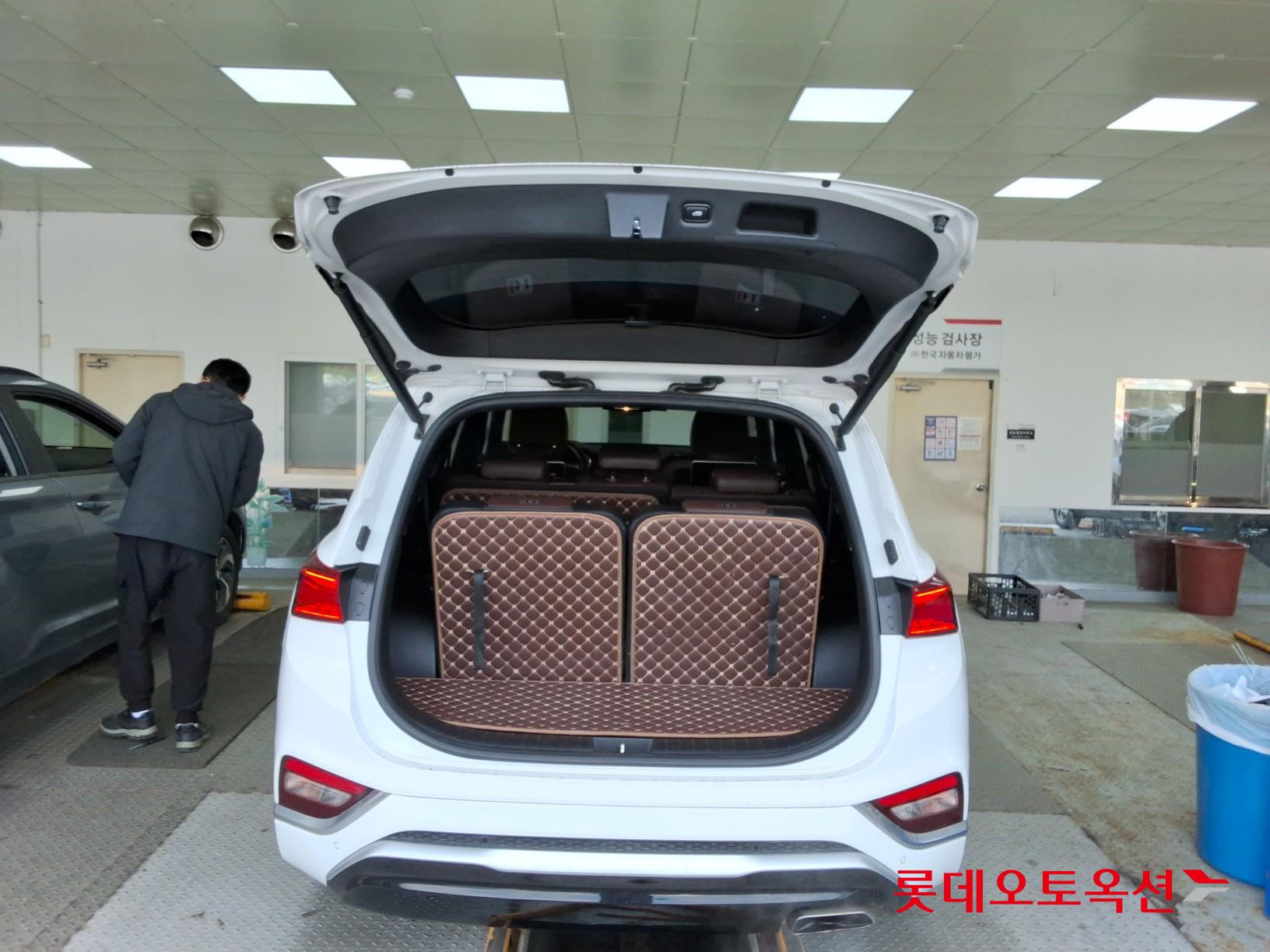 هيونداي سانتافي 2020 - صورة 9