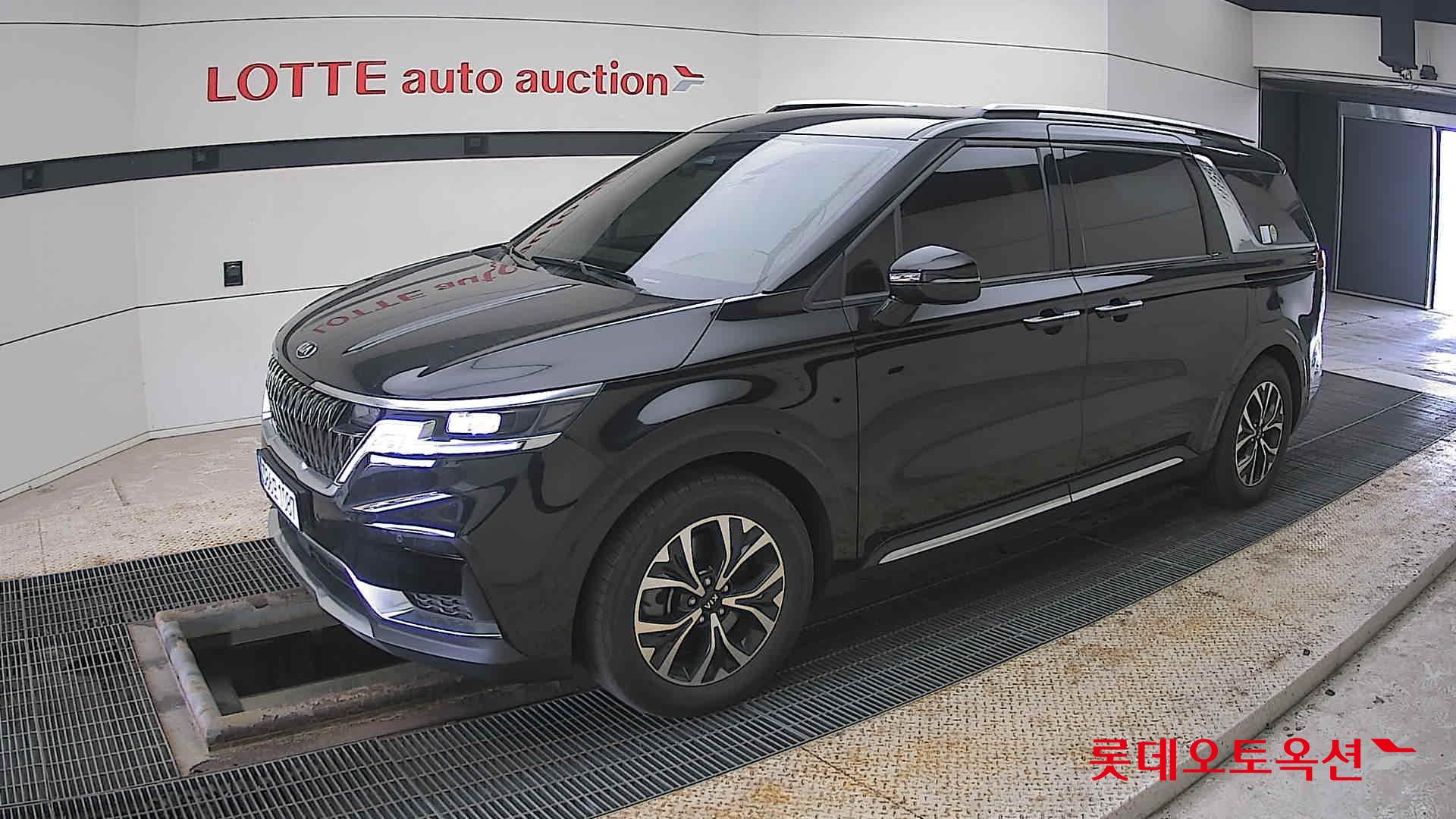 Kia Carnival 2021 - Image 11