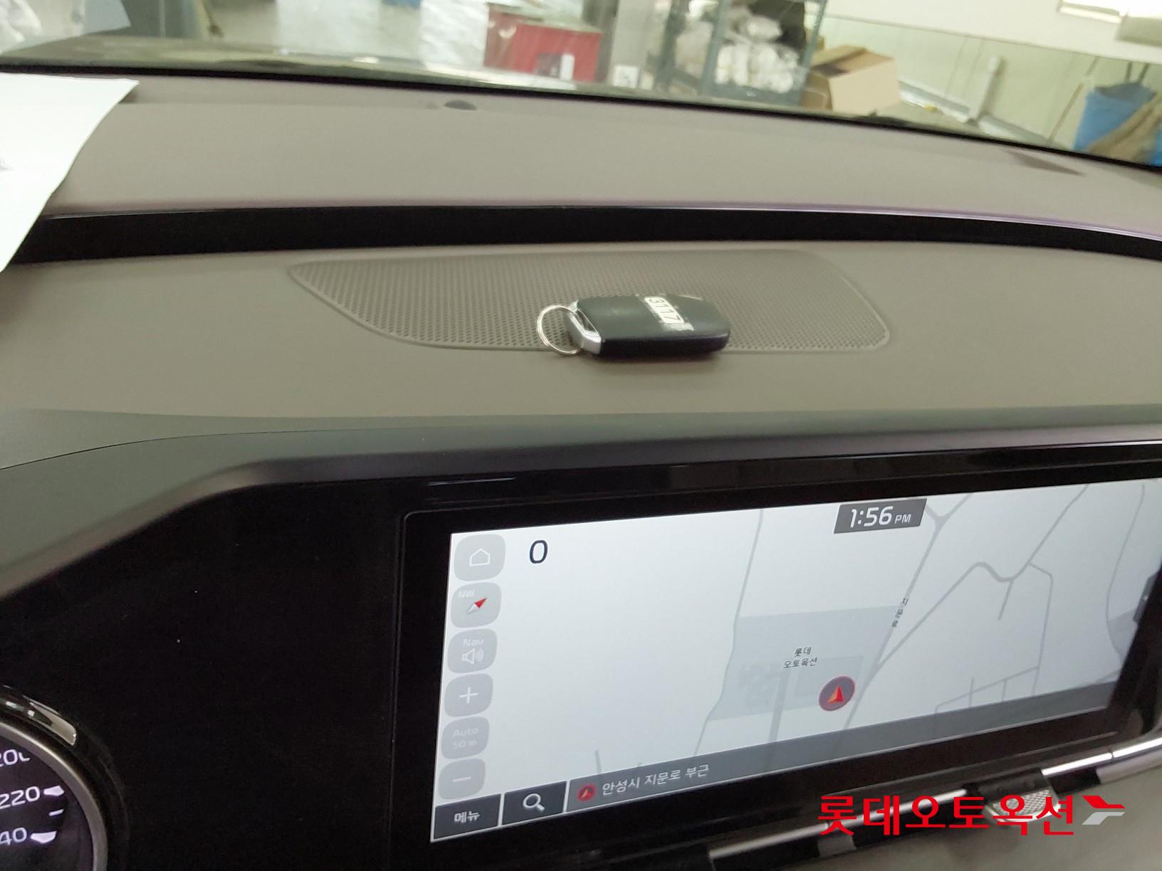 Kia Carnival 2021 - Image 33