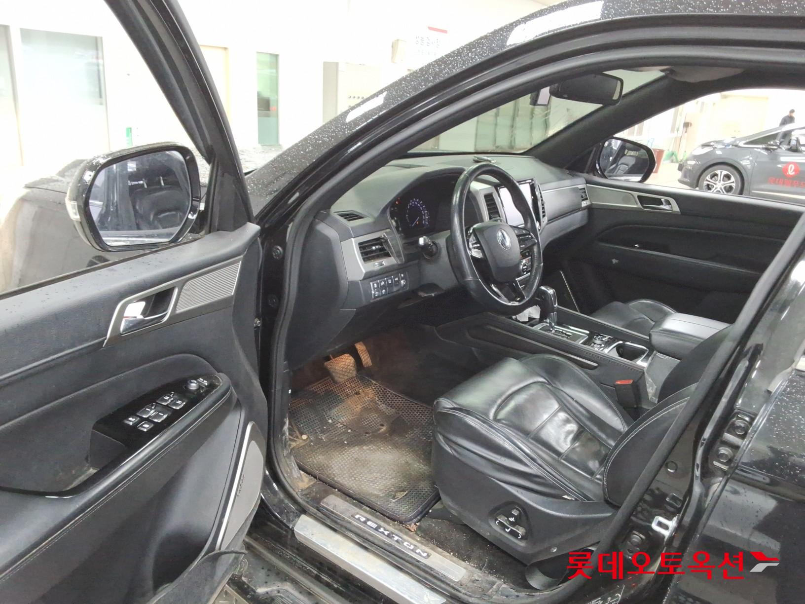 2018 - SsangYong REXTON