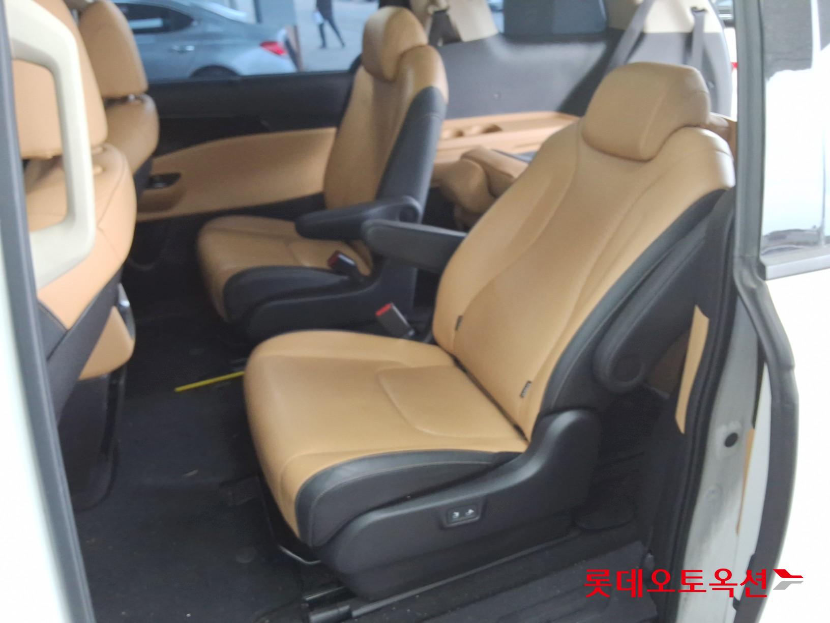 كيا كارنفال