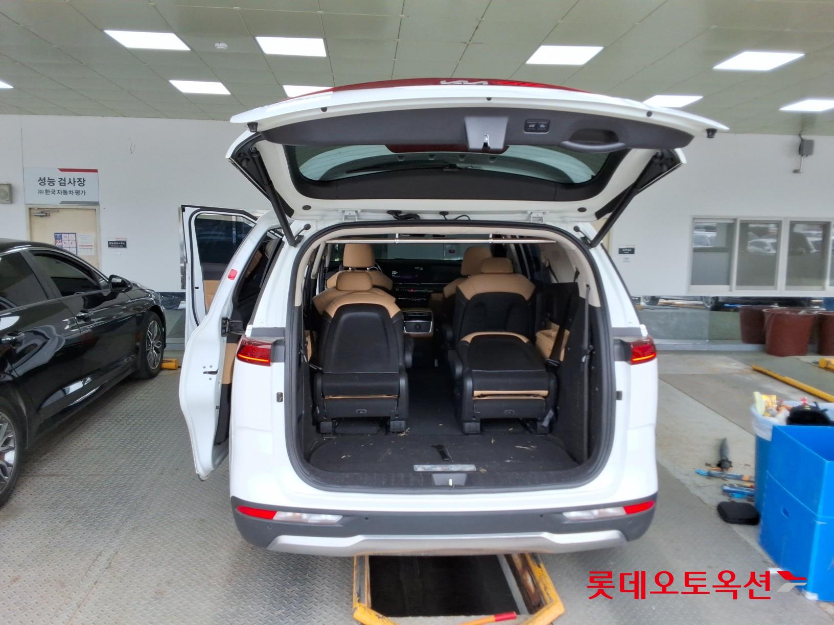 كيا كارنفال