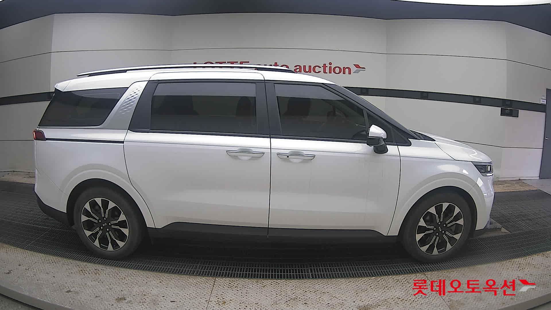 كيا كارنفال