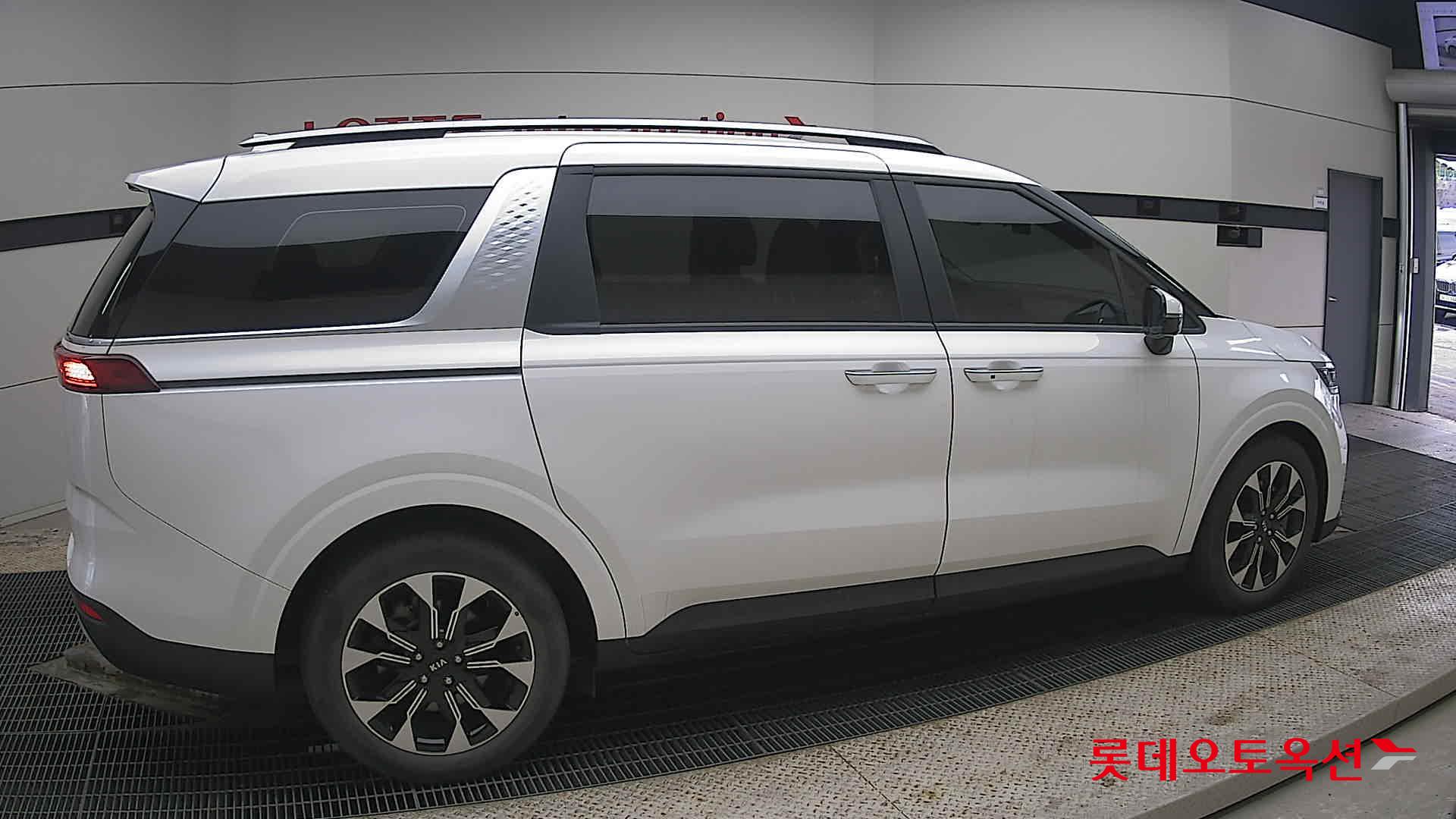 كيا كارنفال