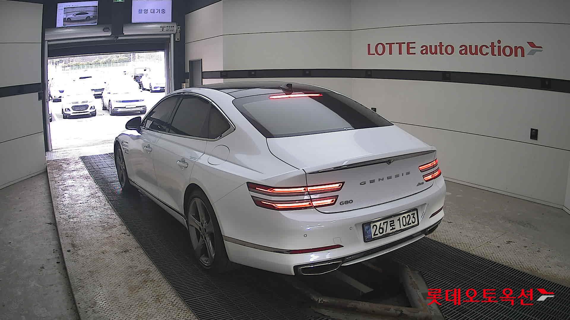 Genesis G80 2021 - Image 16