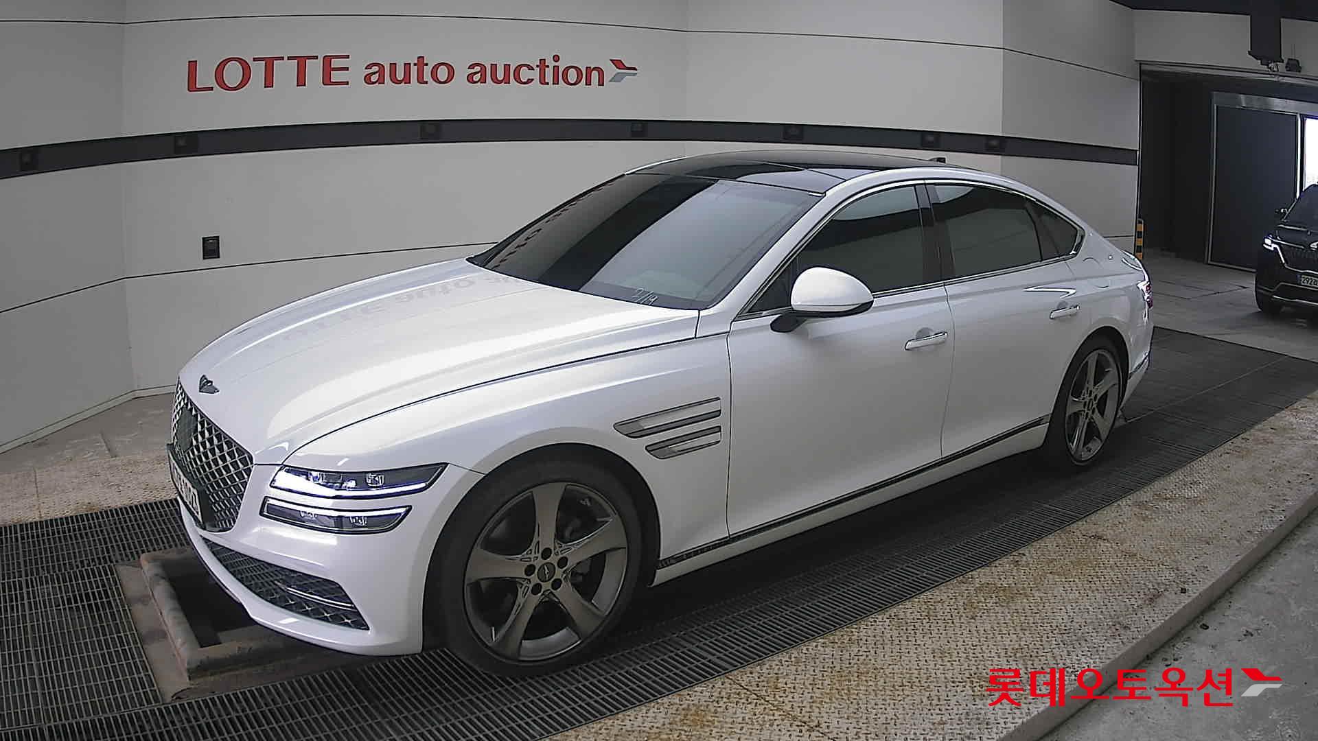 Genesis G80 2021 - Image 11