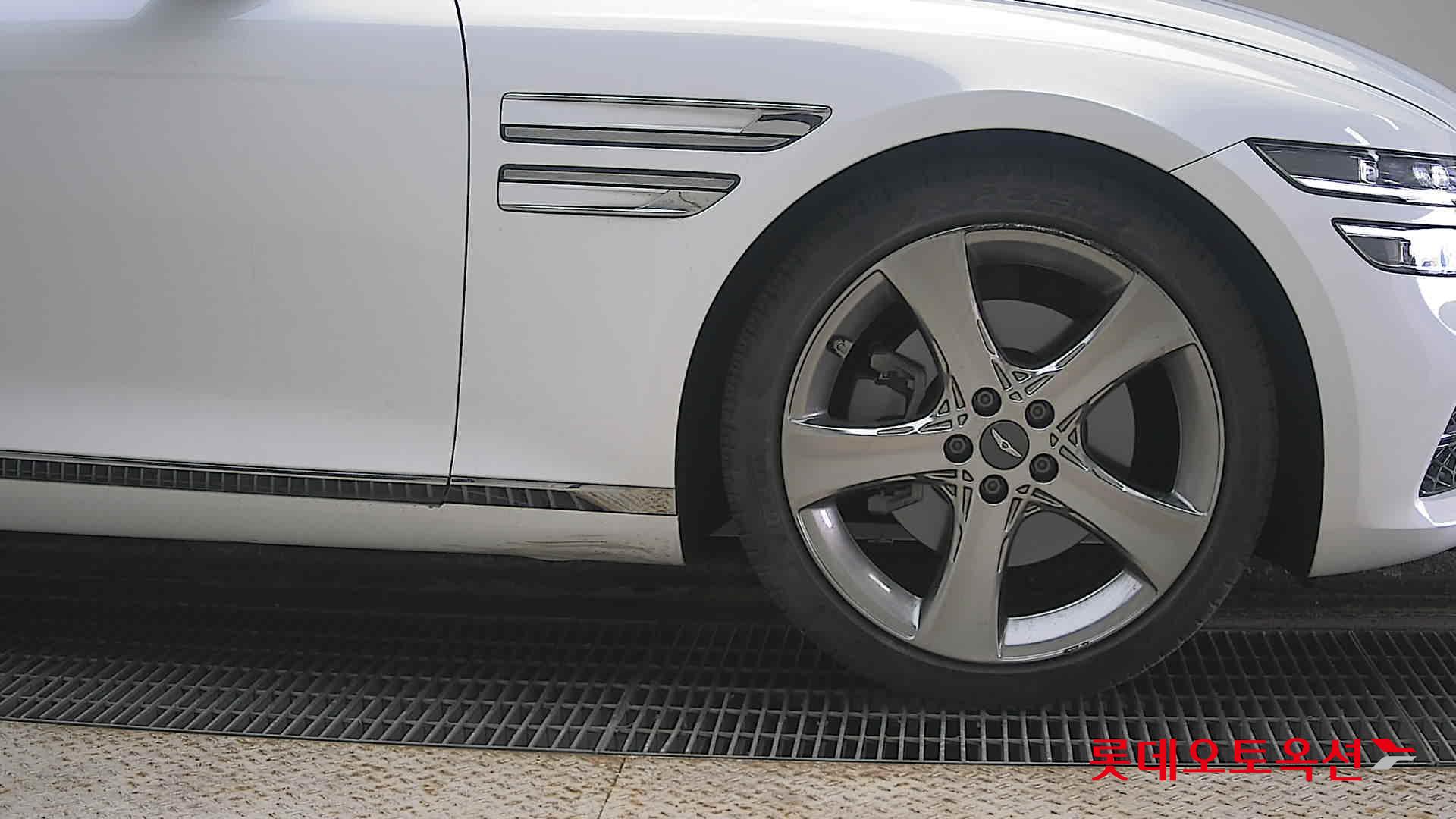 Genesis G80 2021 - Image 27