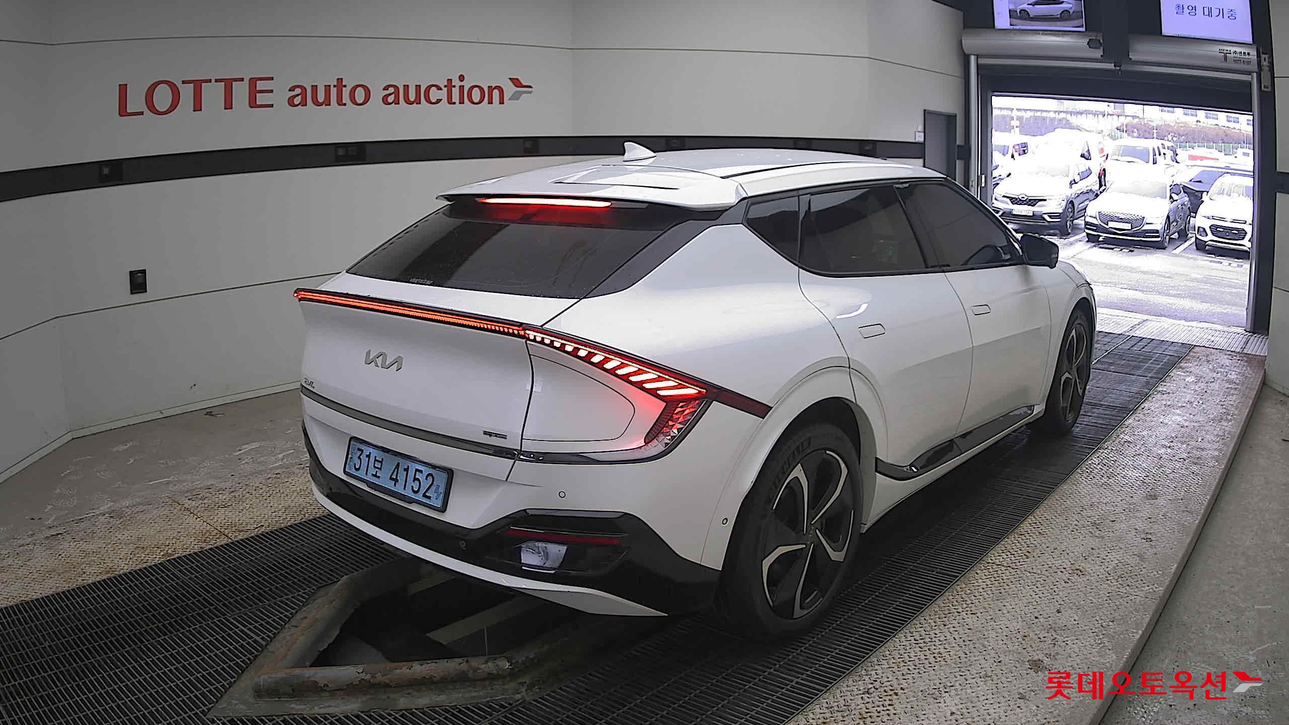 كيا EV6 2022 - صورة 5