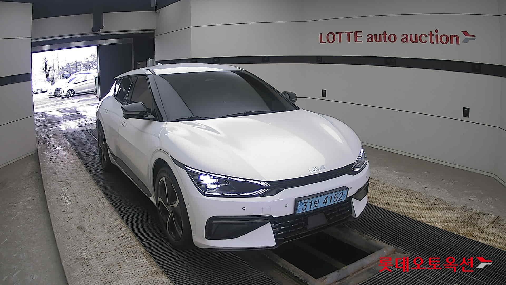 كيا EV6 2022 - صورة 24