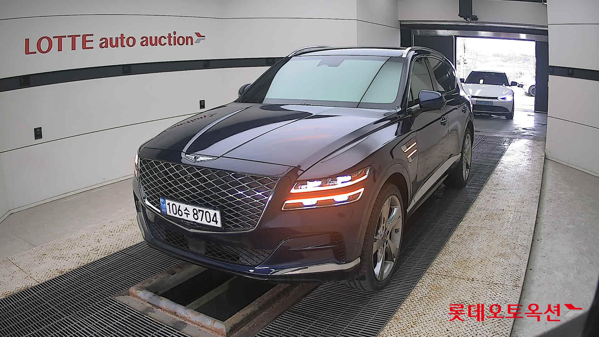 جينسس جي في 80