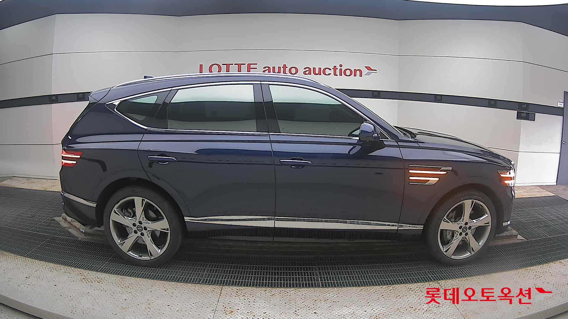 جينسس جي في 80