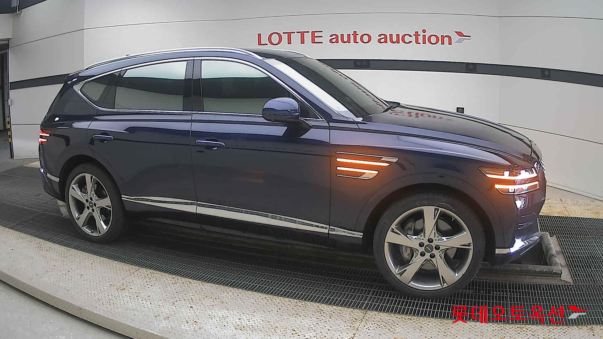 جينسس جي في 80