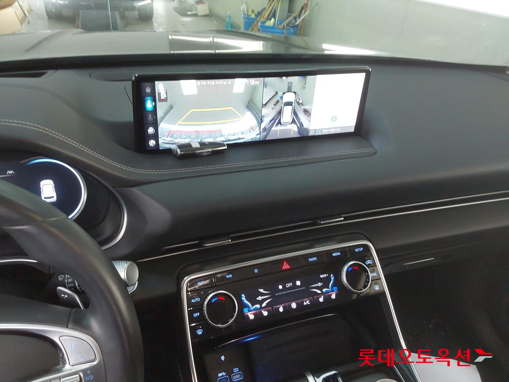 جينسس جي في 80