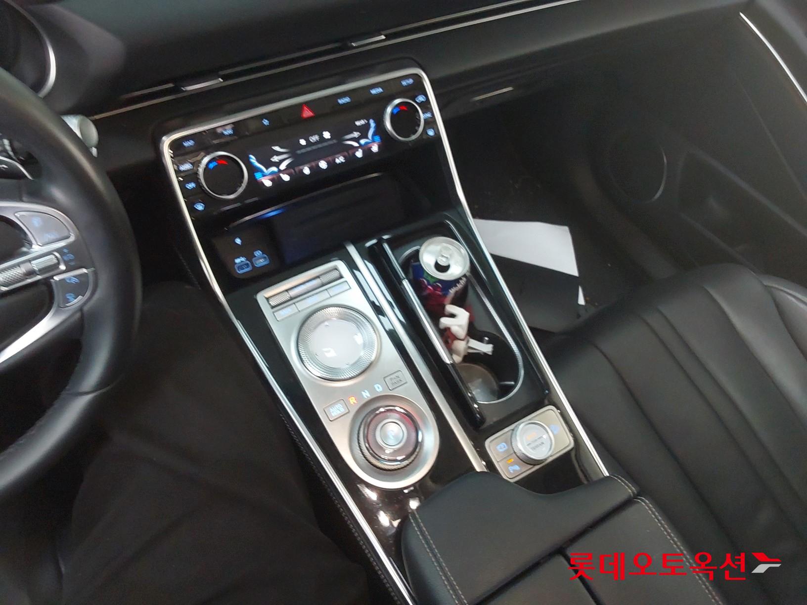 جينسس جي في 80