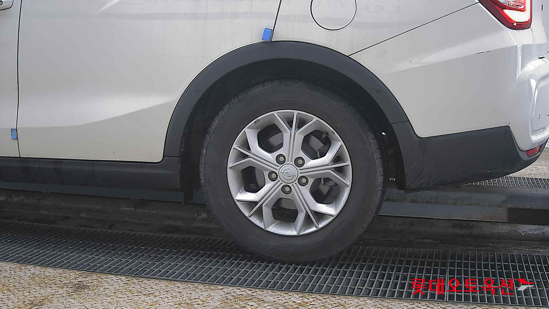 سانج يونج تيفولي 2022 - صورة 26