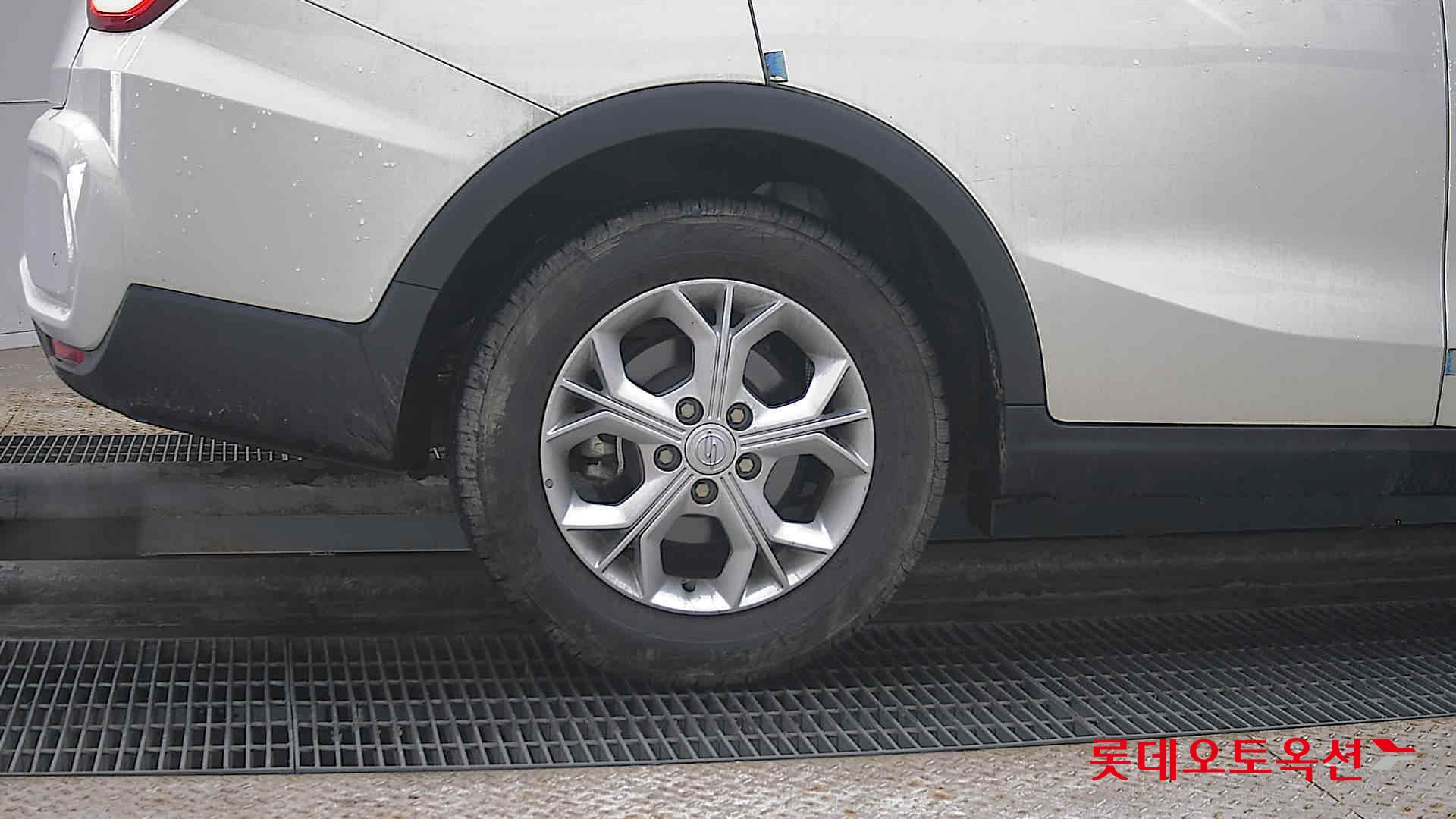 سانج يونج تيفولي 2022 - صورة 28