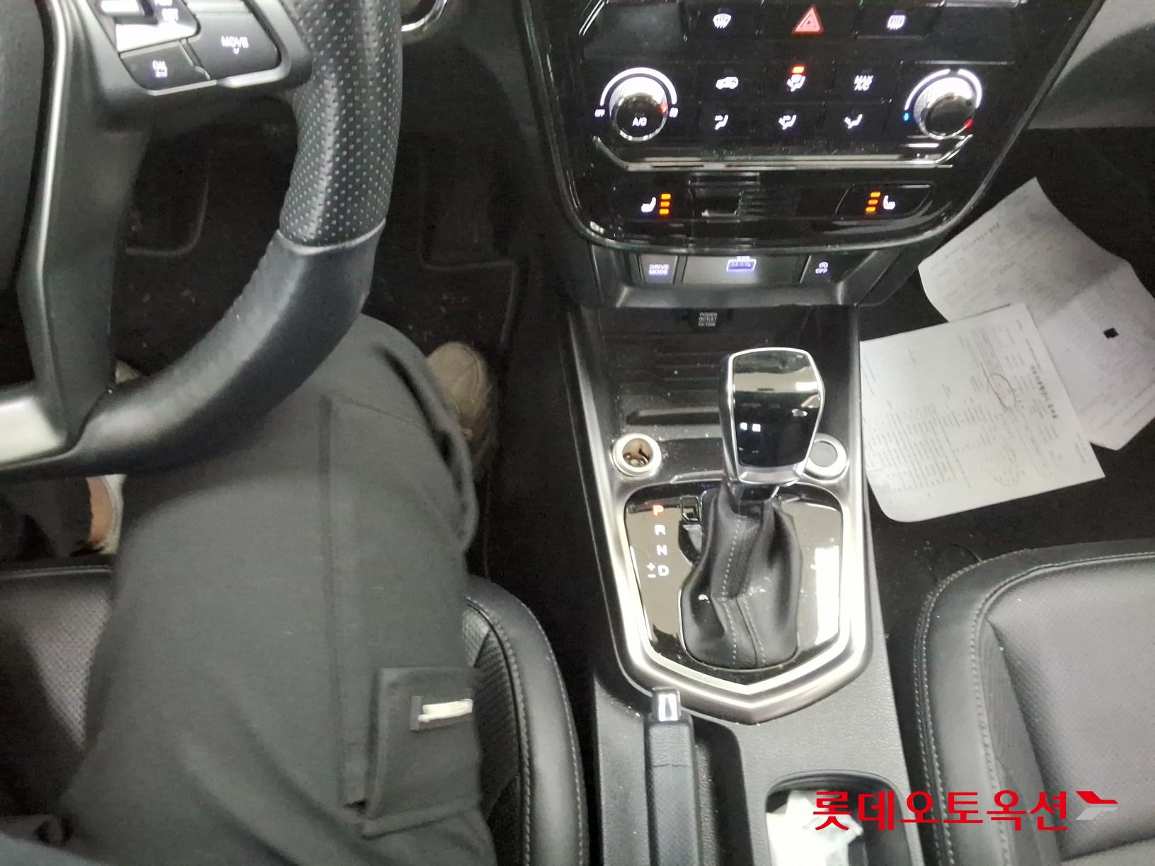 سانج يونج تيفولي 2022 - صورة 33