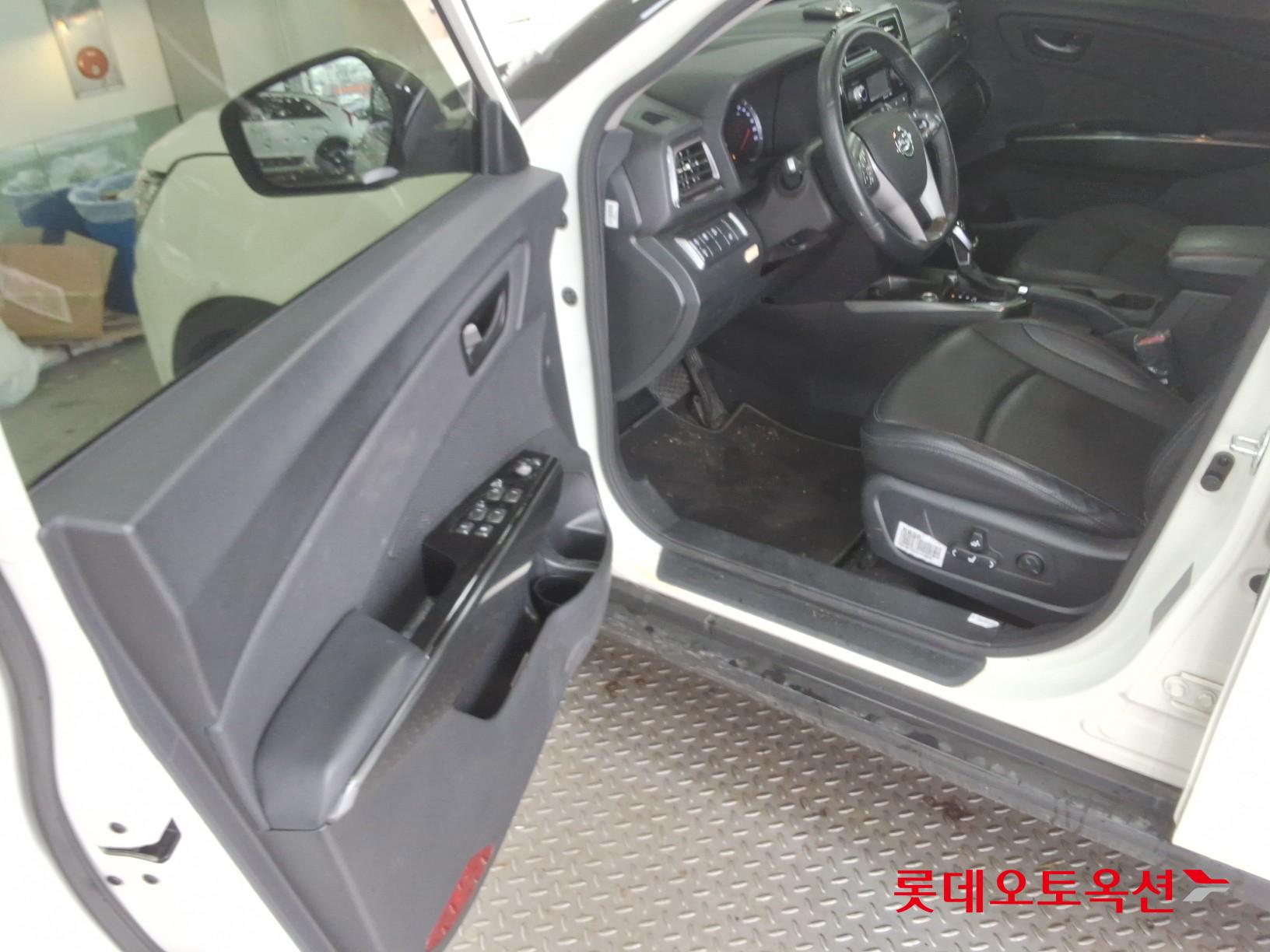 سانج يونج تيفولي 2022 - صورة 36