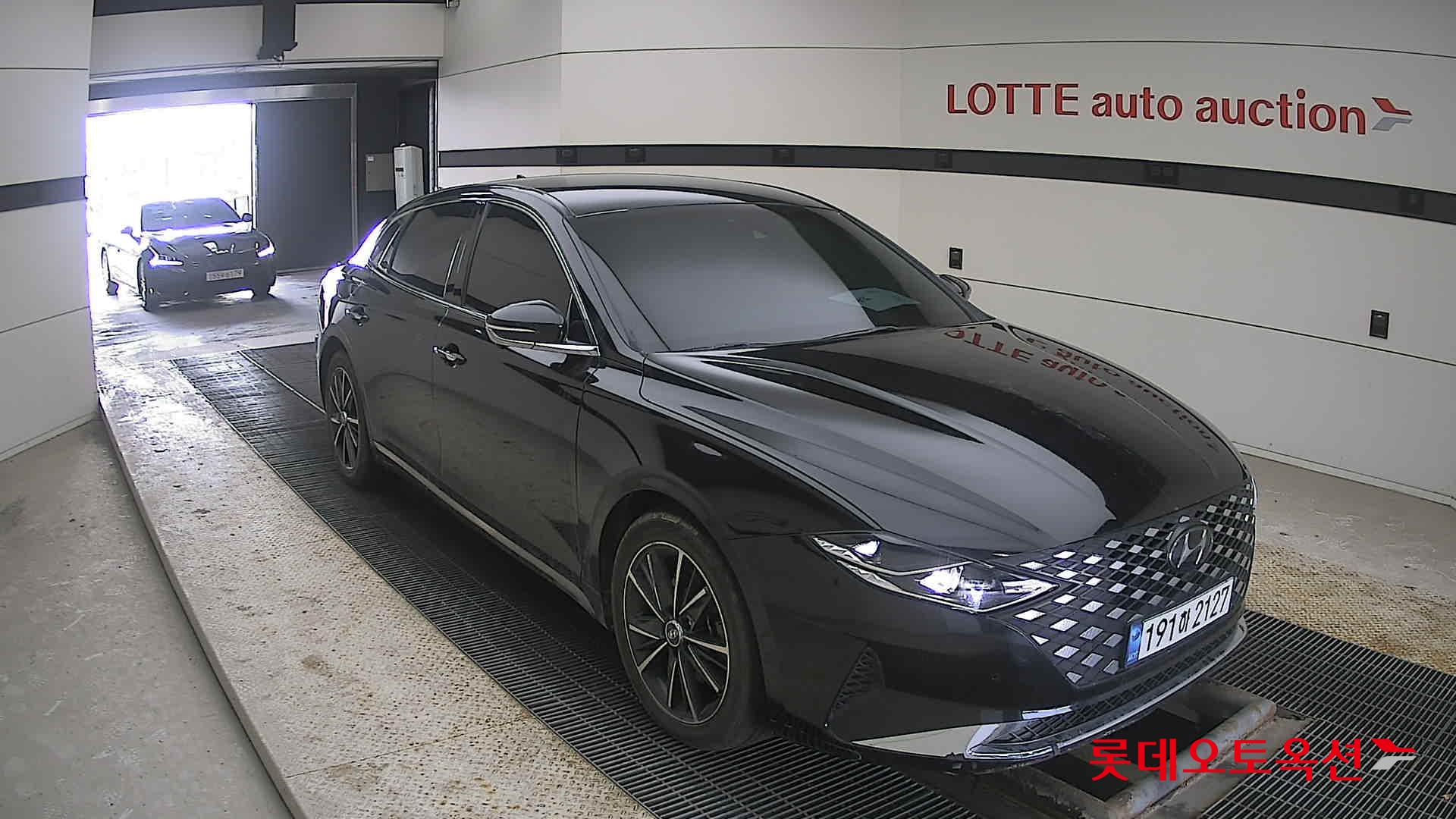 2023 - Hyundai GRANDEUR