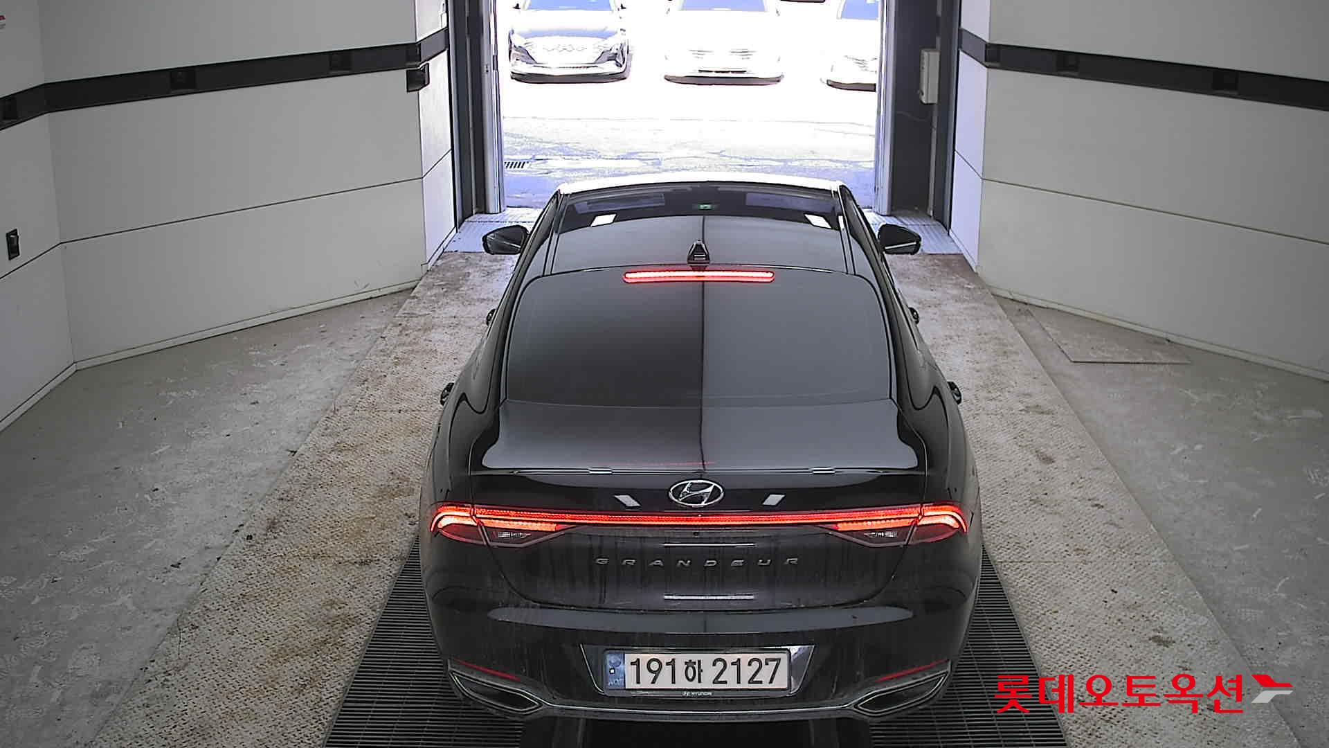 2023 - Hyundai GRANDEUR