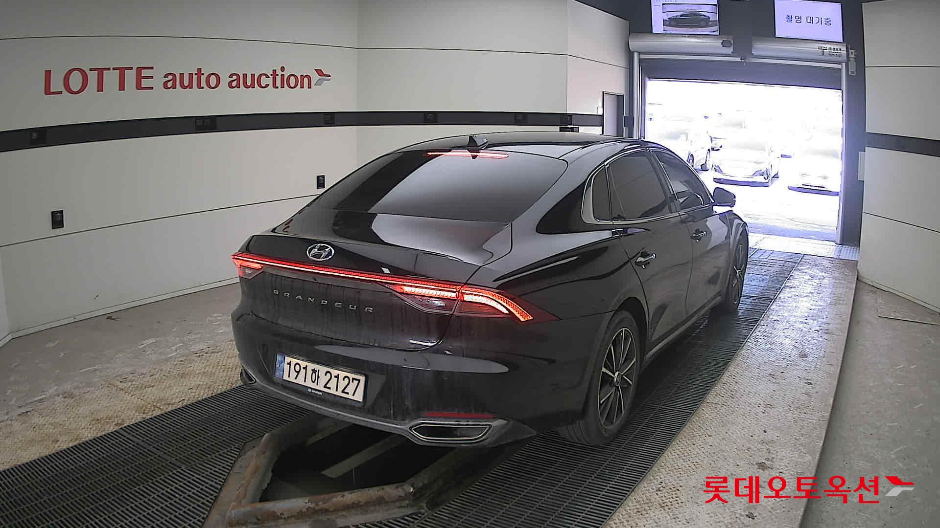 2023 - Hyundai GRANDEUR